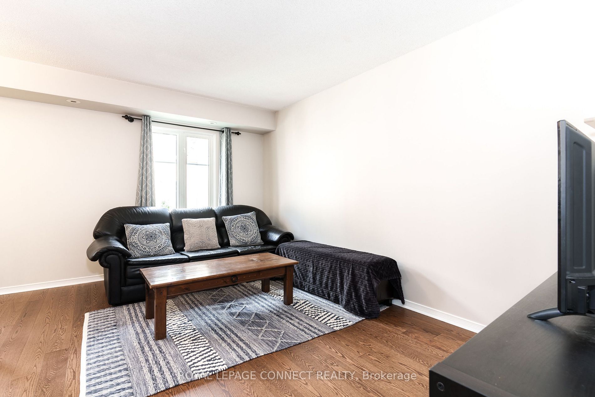 34 Western Battery Rd, #419