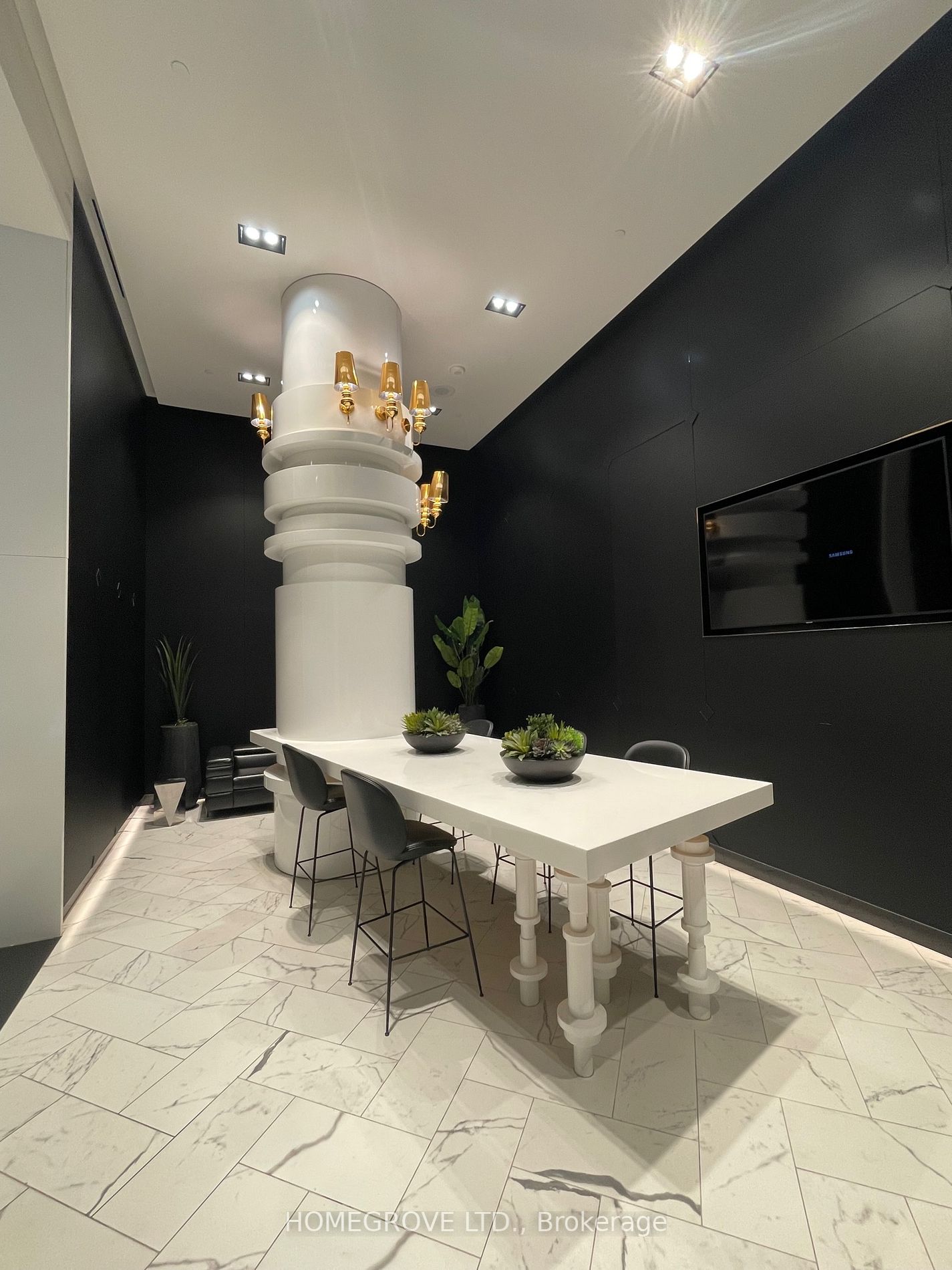 87 Peter St, #4115
