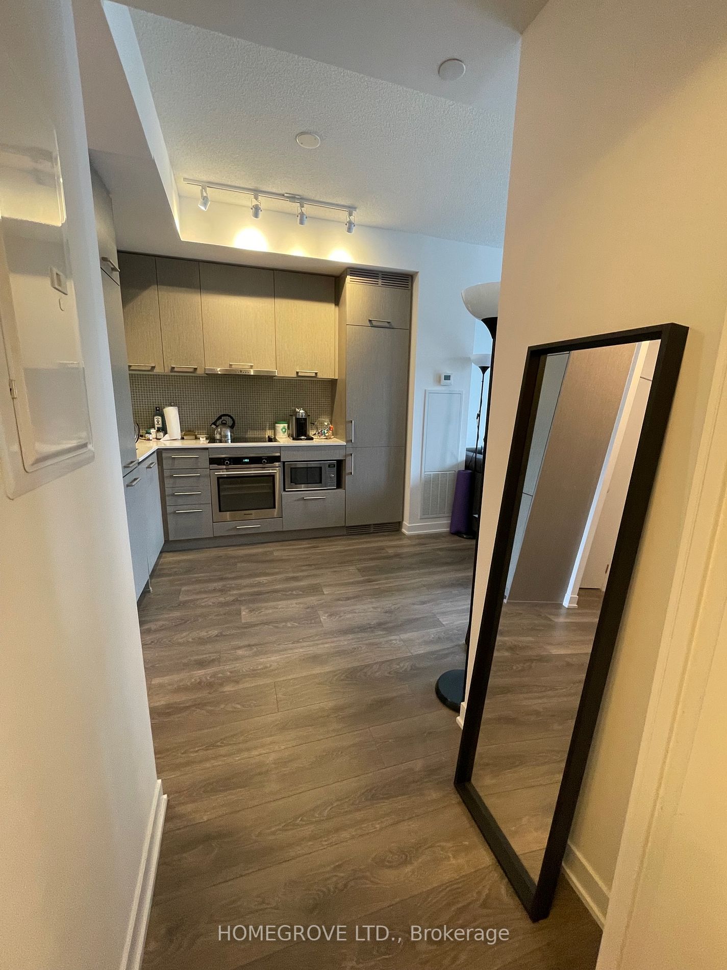 87 Peter St, #4115