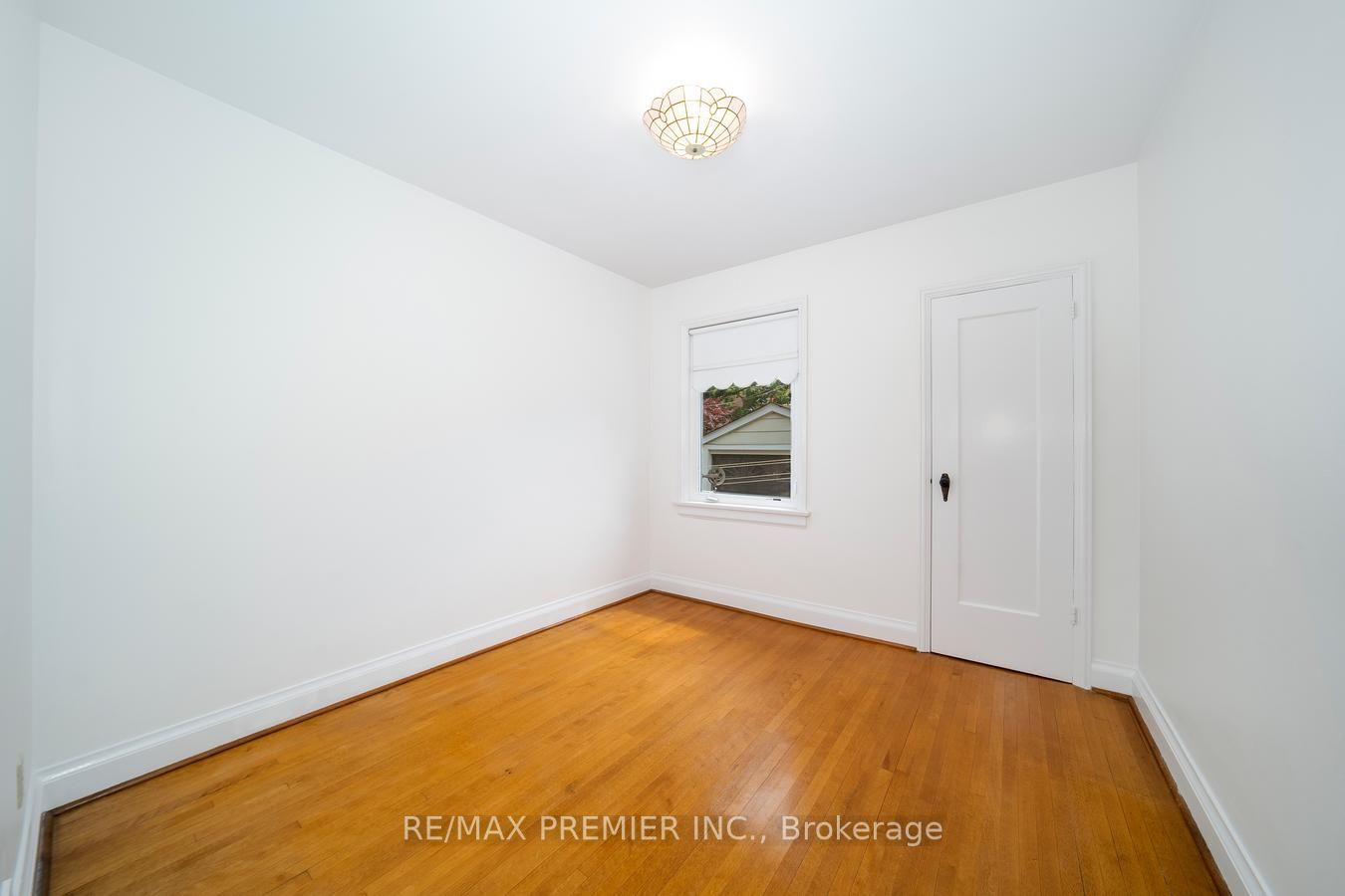 83 Randolph Rd