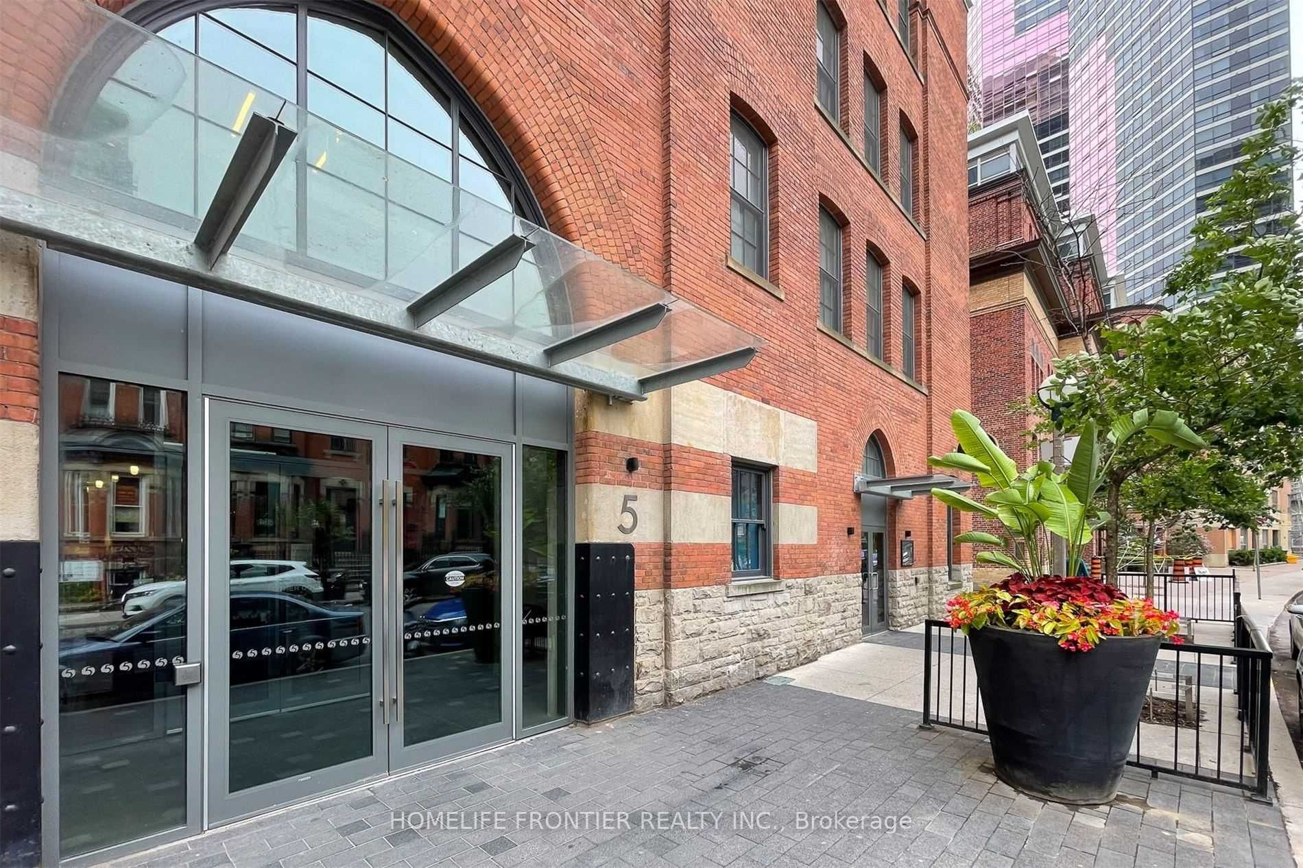 5 St Joseph St, #220