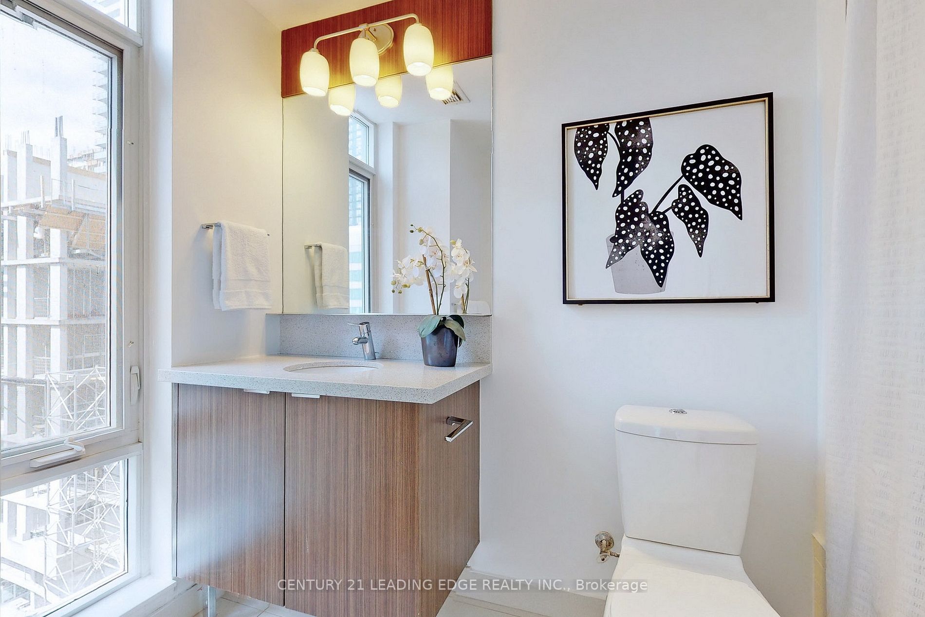 21 Widmer St, #1702