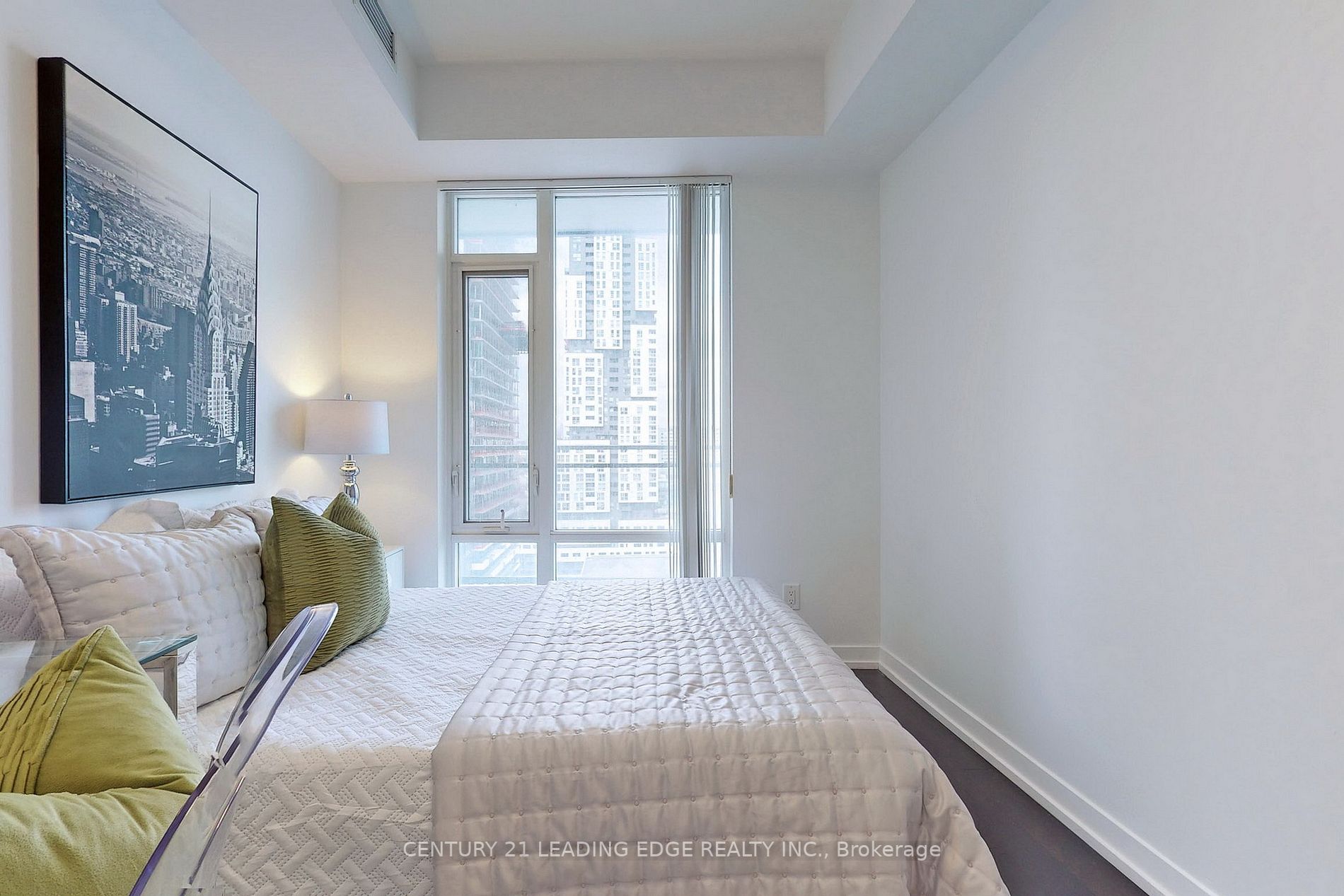 21 Widmer St, #1702