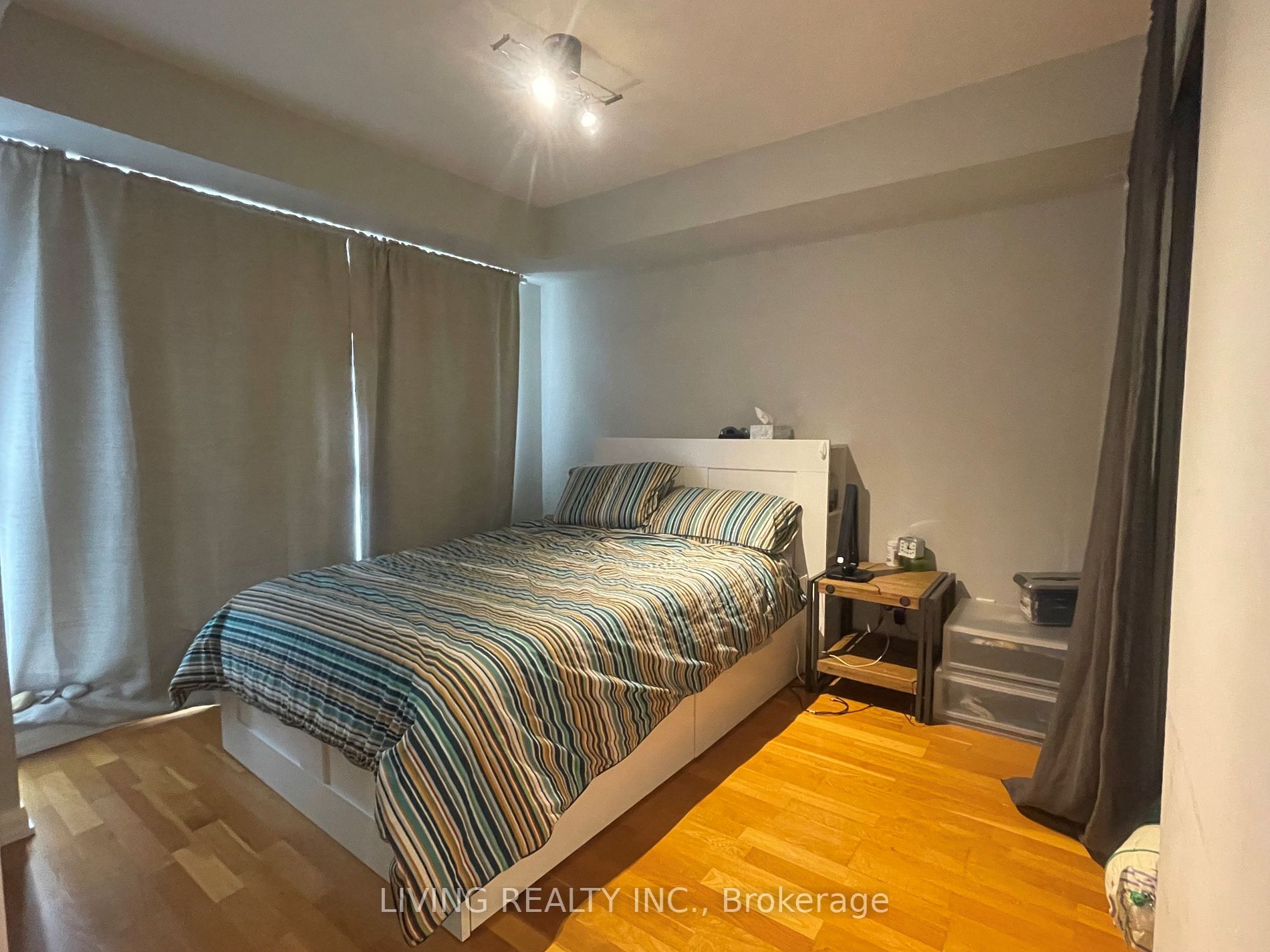 18 Beverley St, #315B