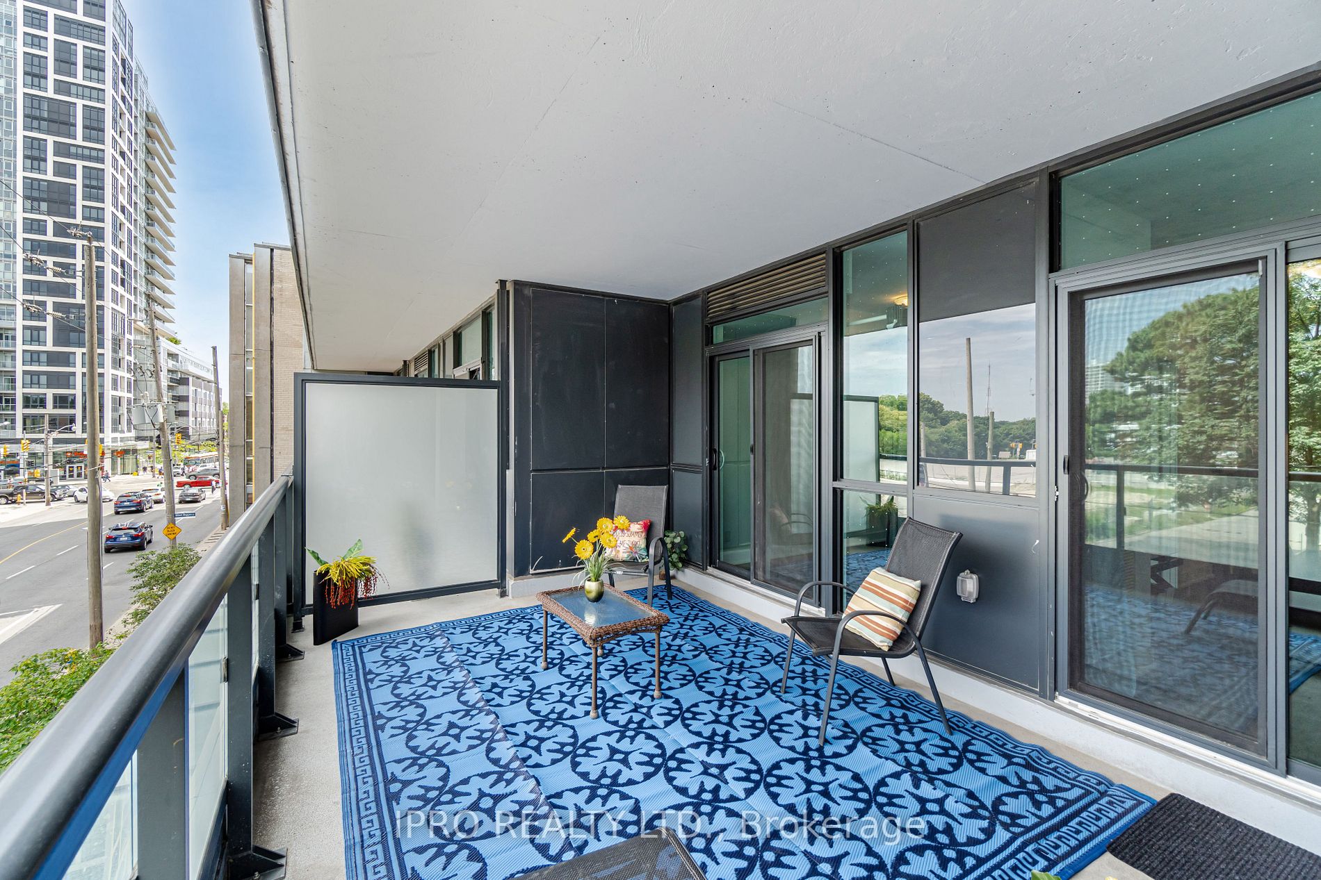 1486 Bathurst St, #201