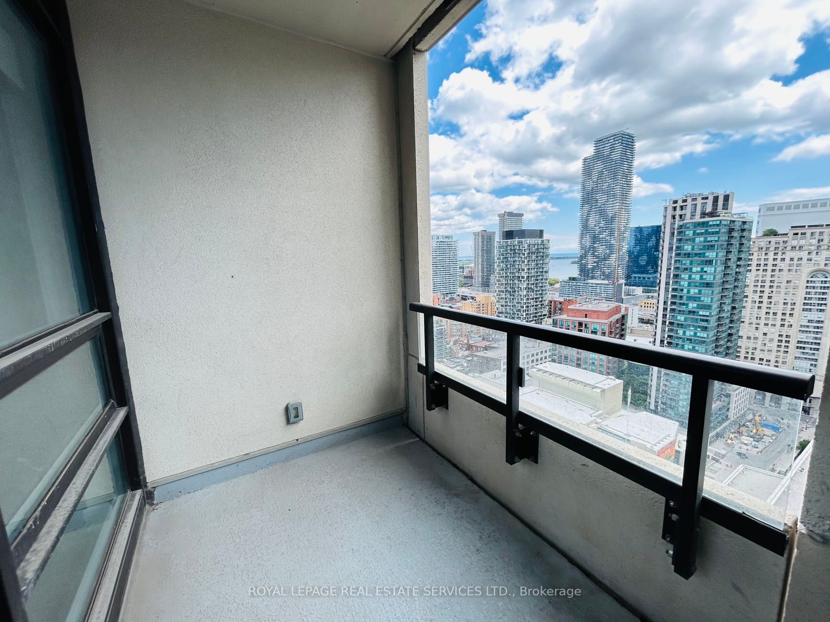 88 Scott St, #2309