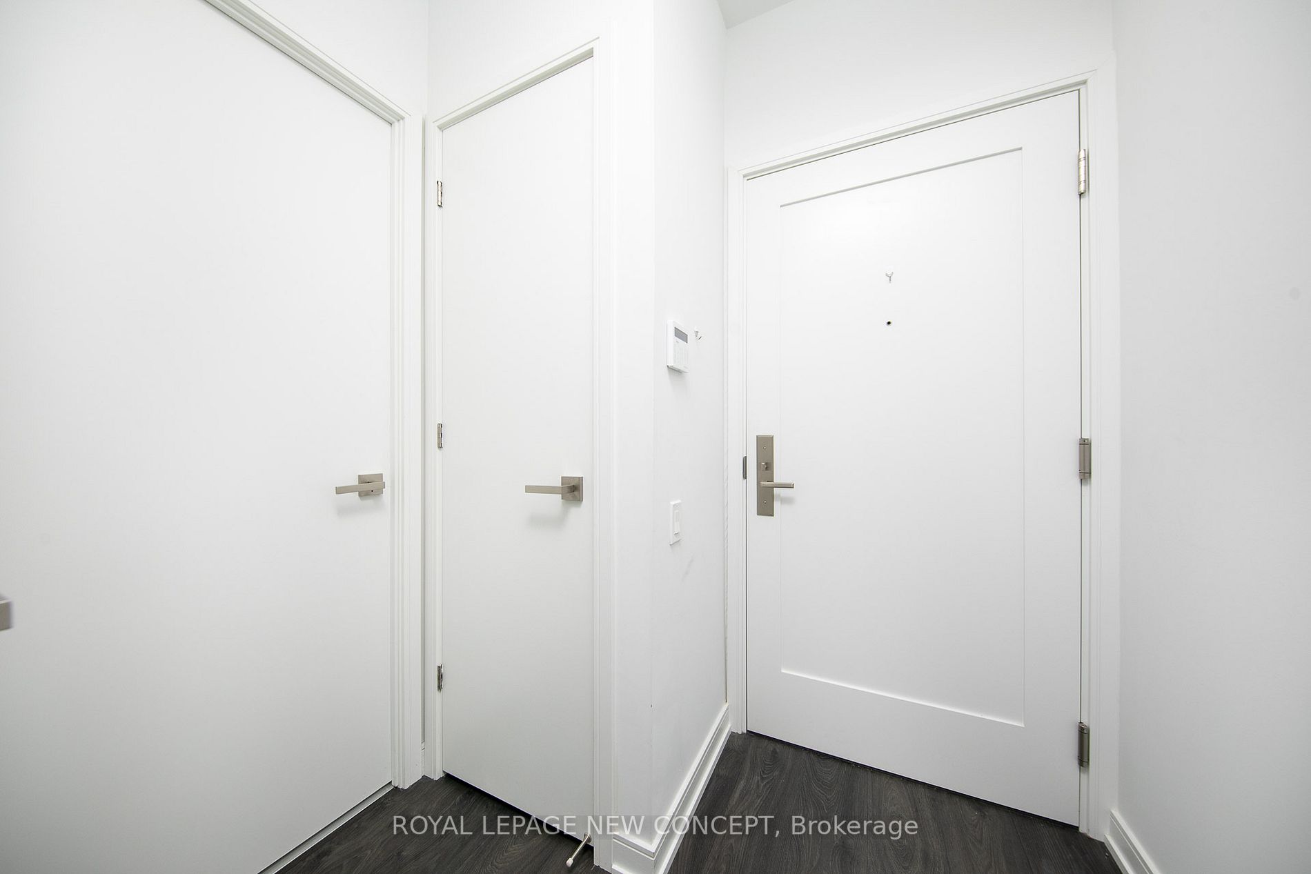 3 Gloucester St E, #810