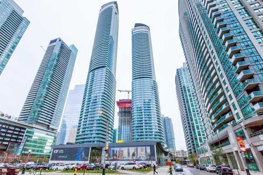 14 York St, #4808