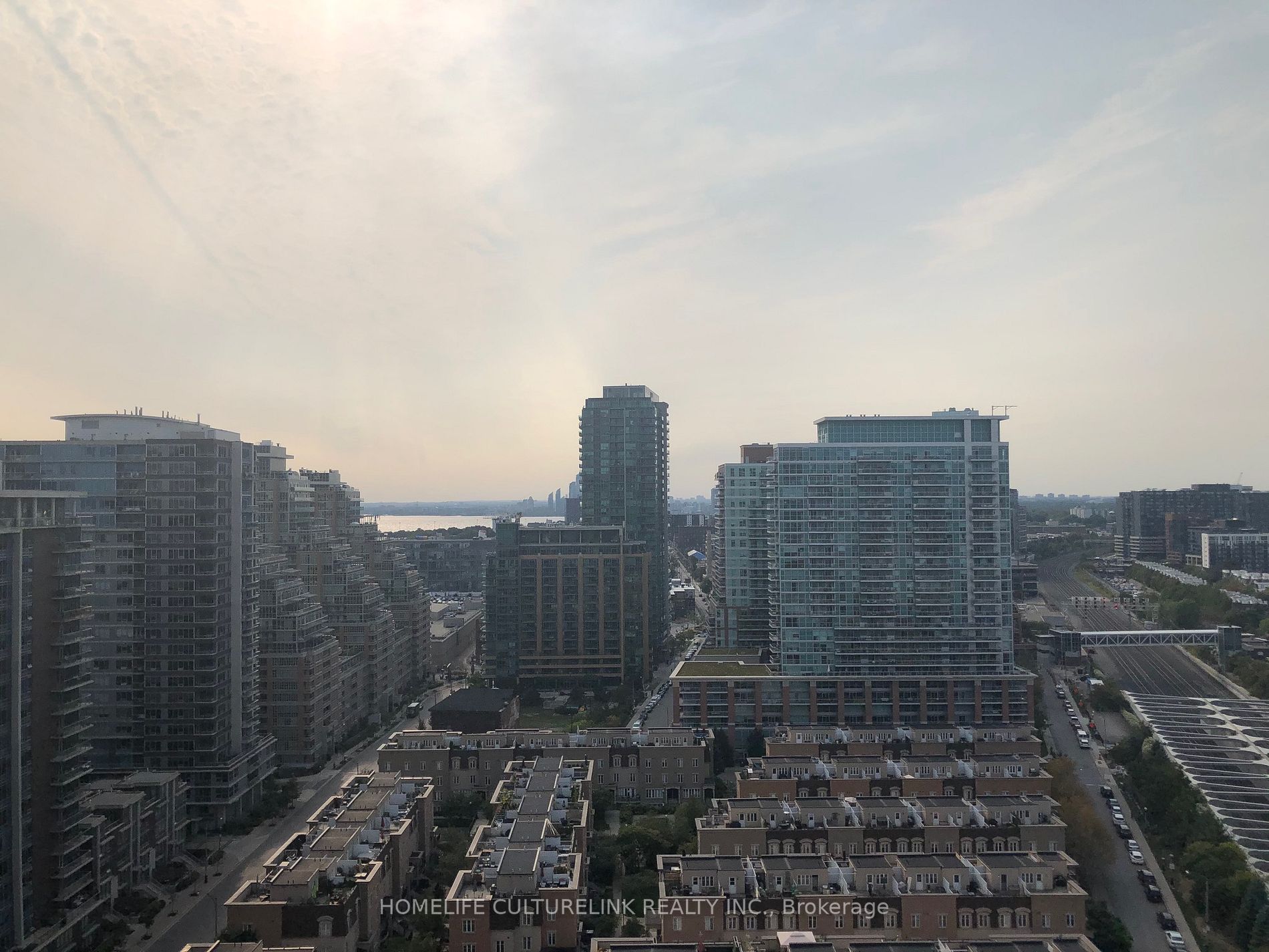19 Western Battery Rd, #2216