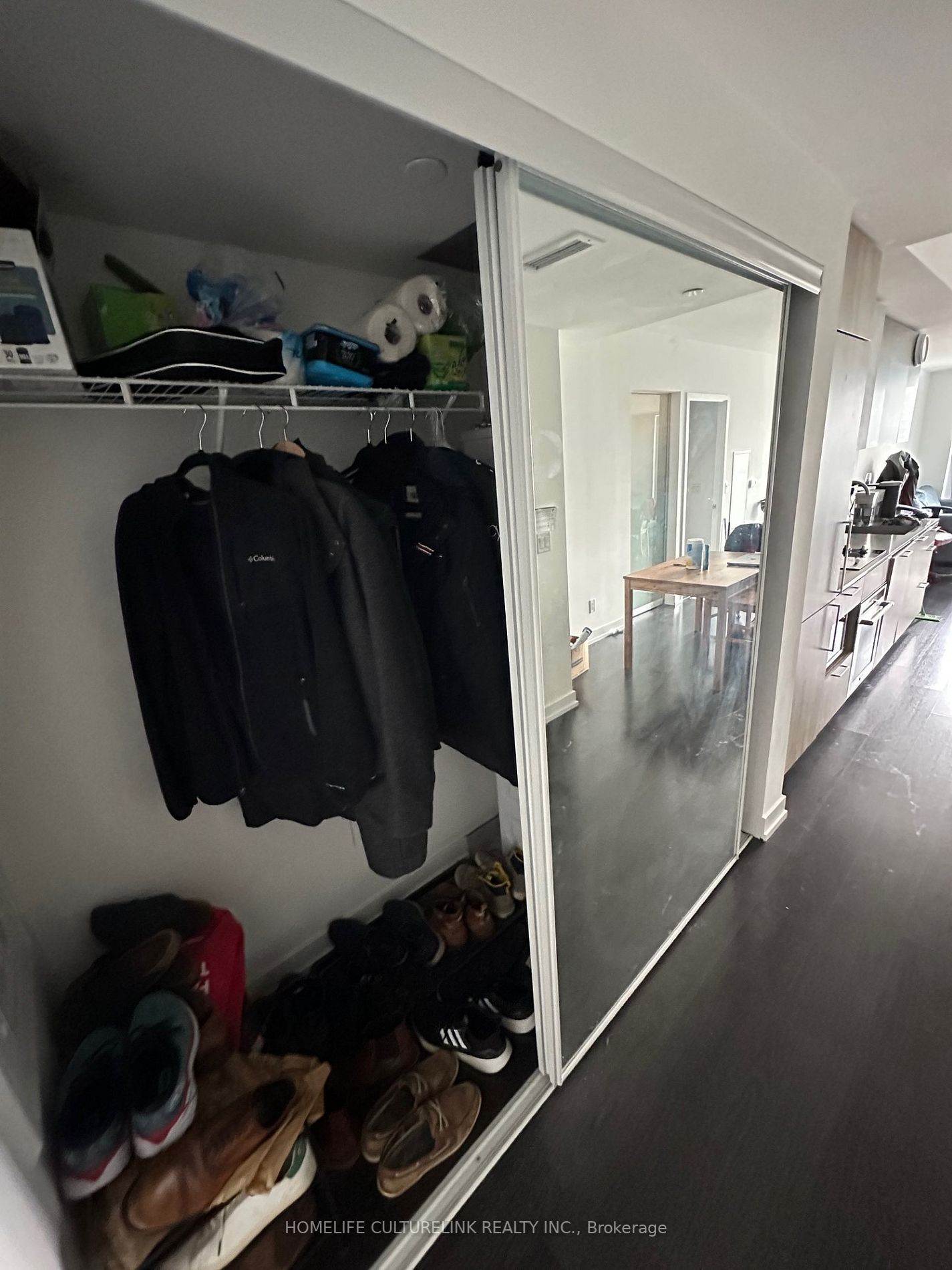 19 Western Battery Rd, #2216
