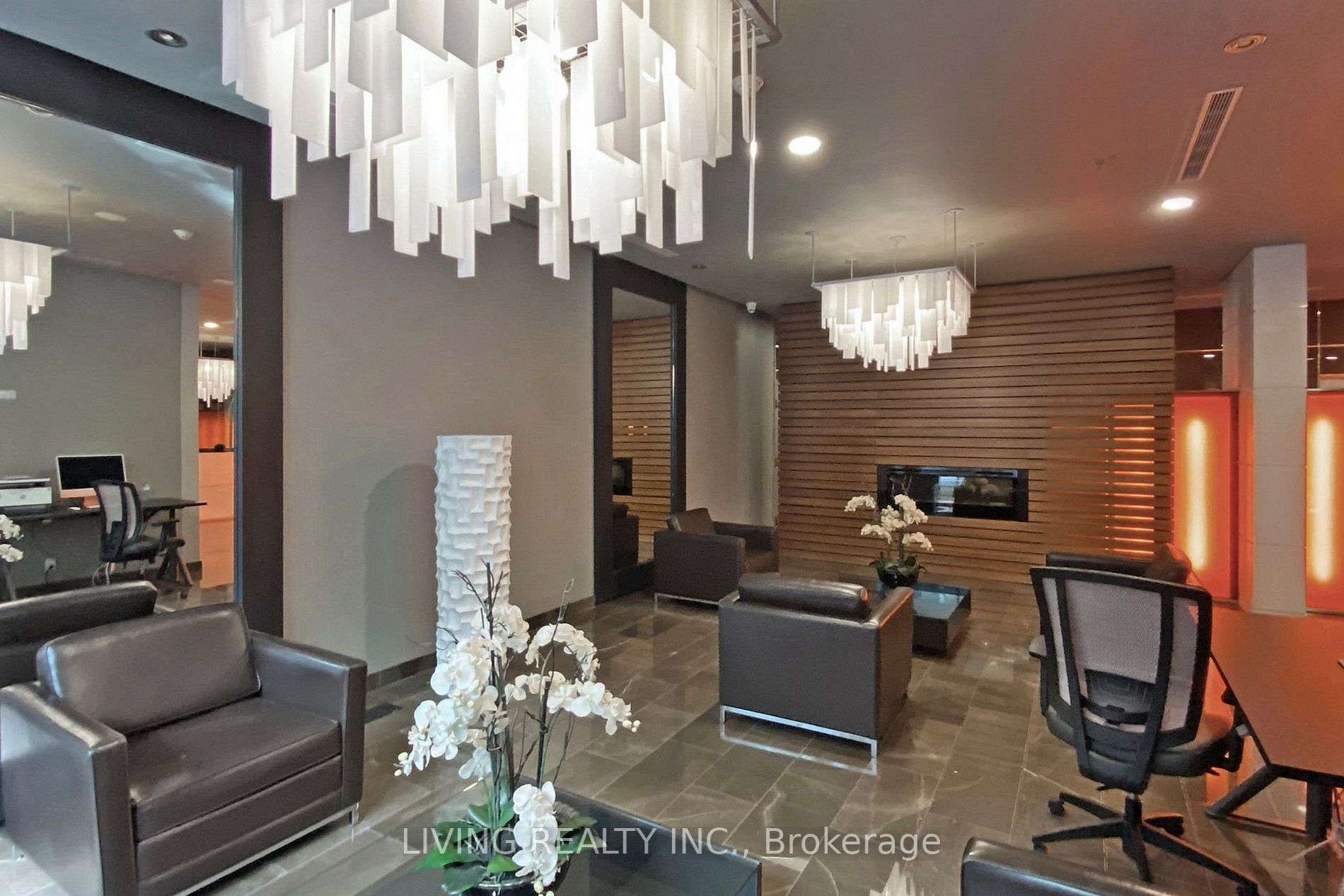 21 Nelson St, #605