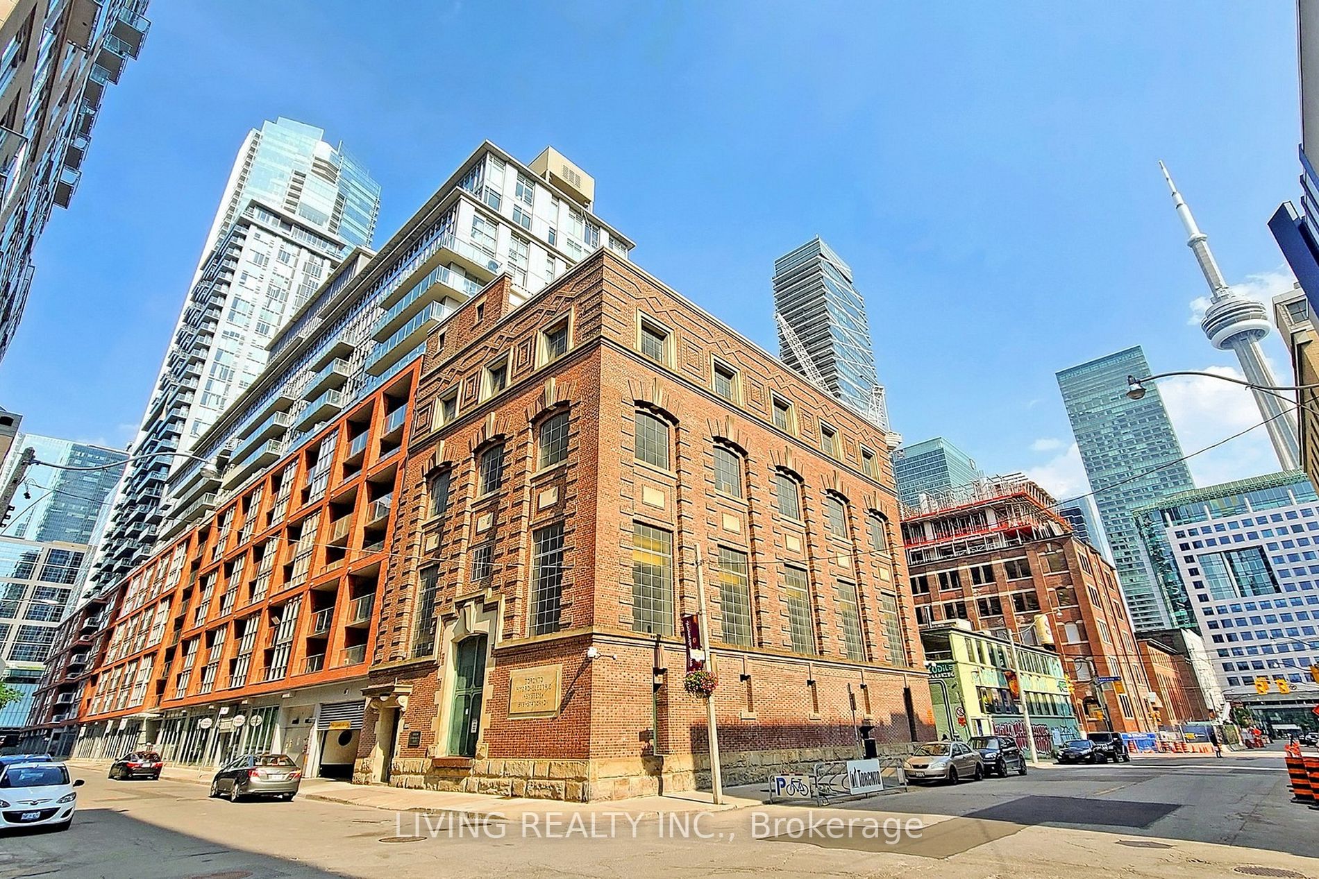 21 Nelson St, #605