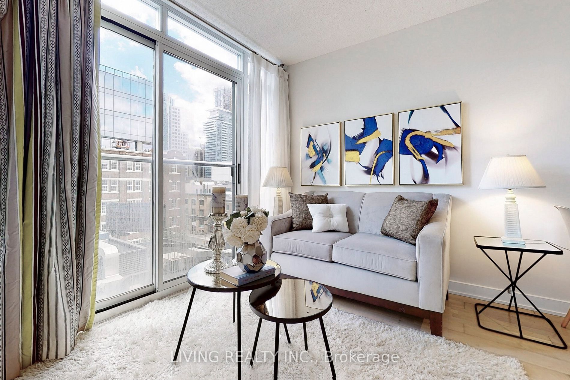 21 Nelson St, #605