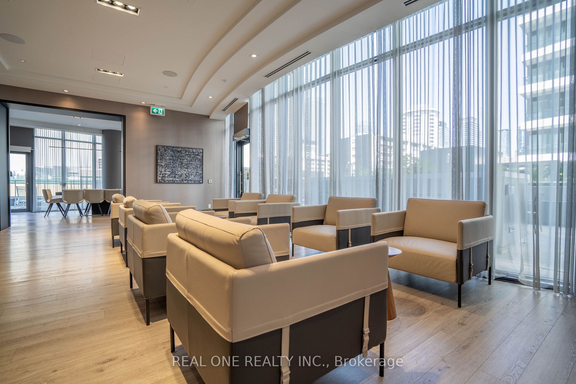 403 Church St, #2112