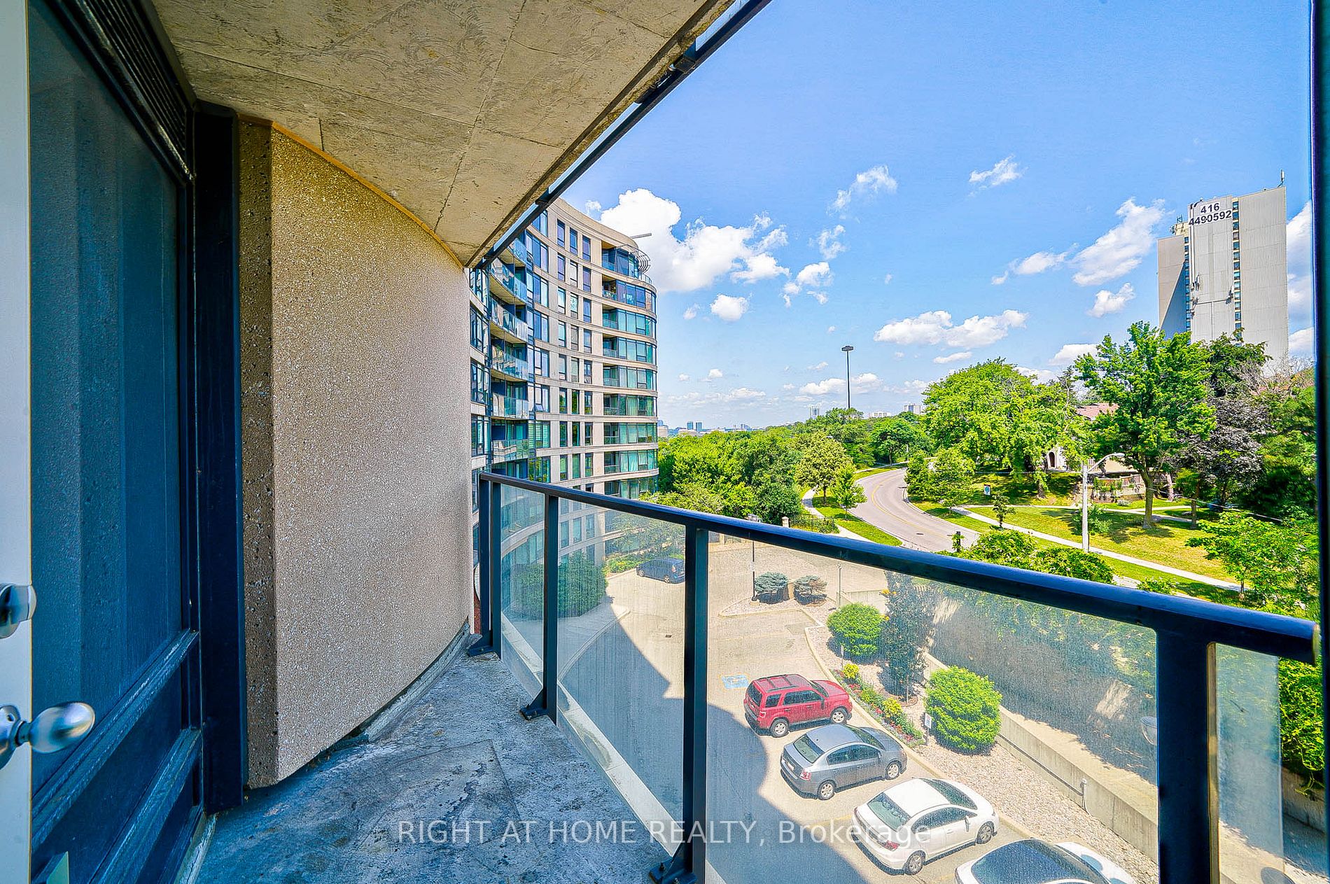 18 Valley Woods Rd, #813