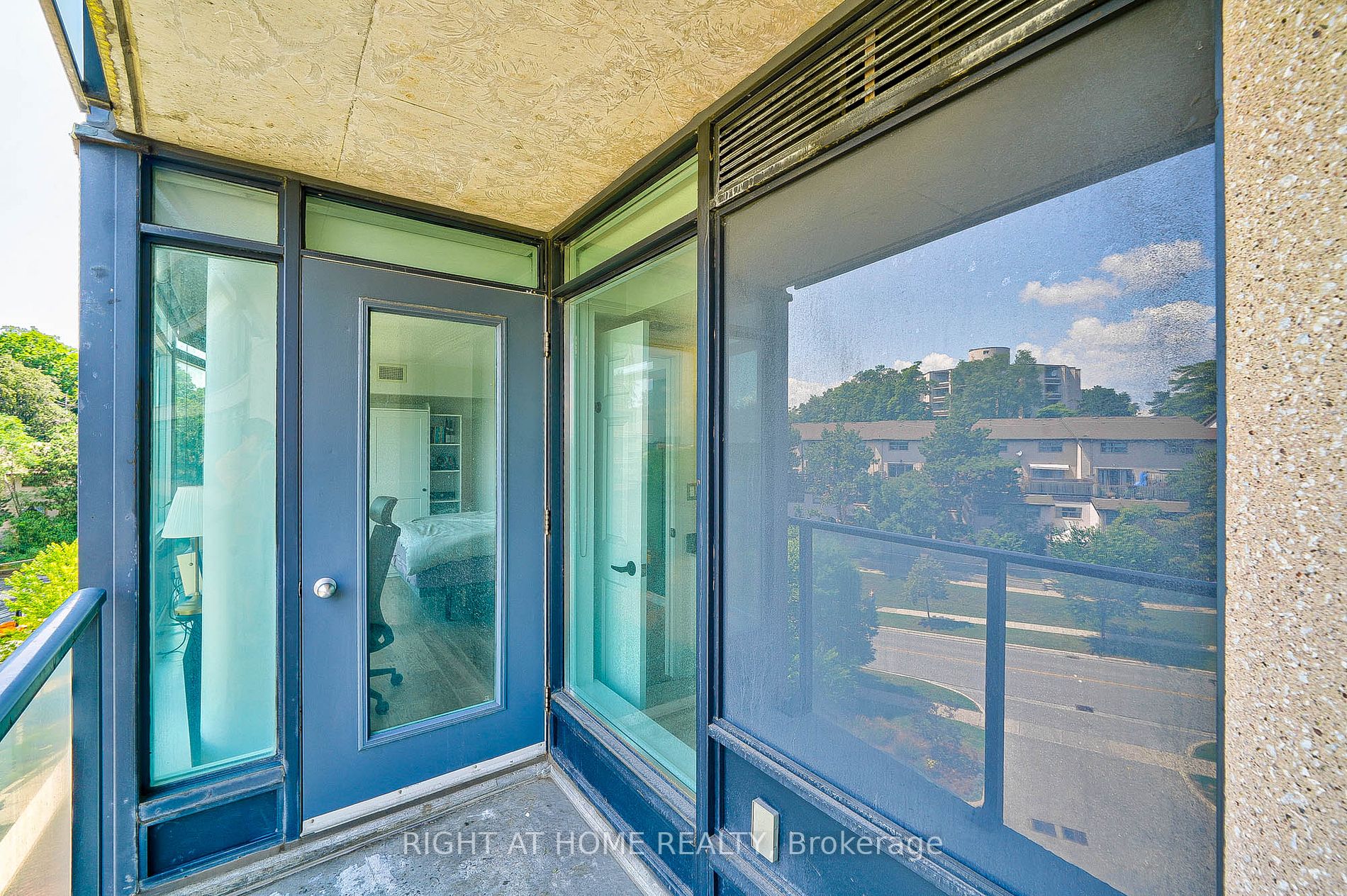 18 Valley Woods Rd, #813