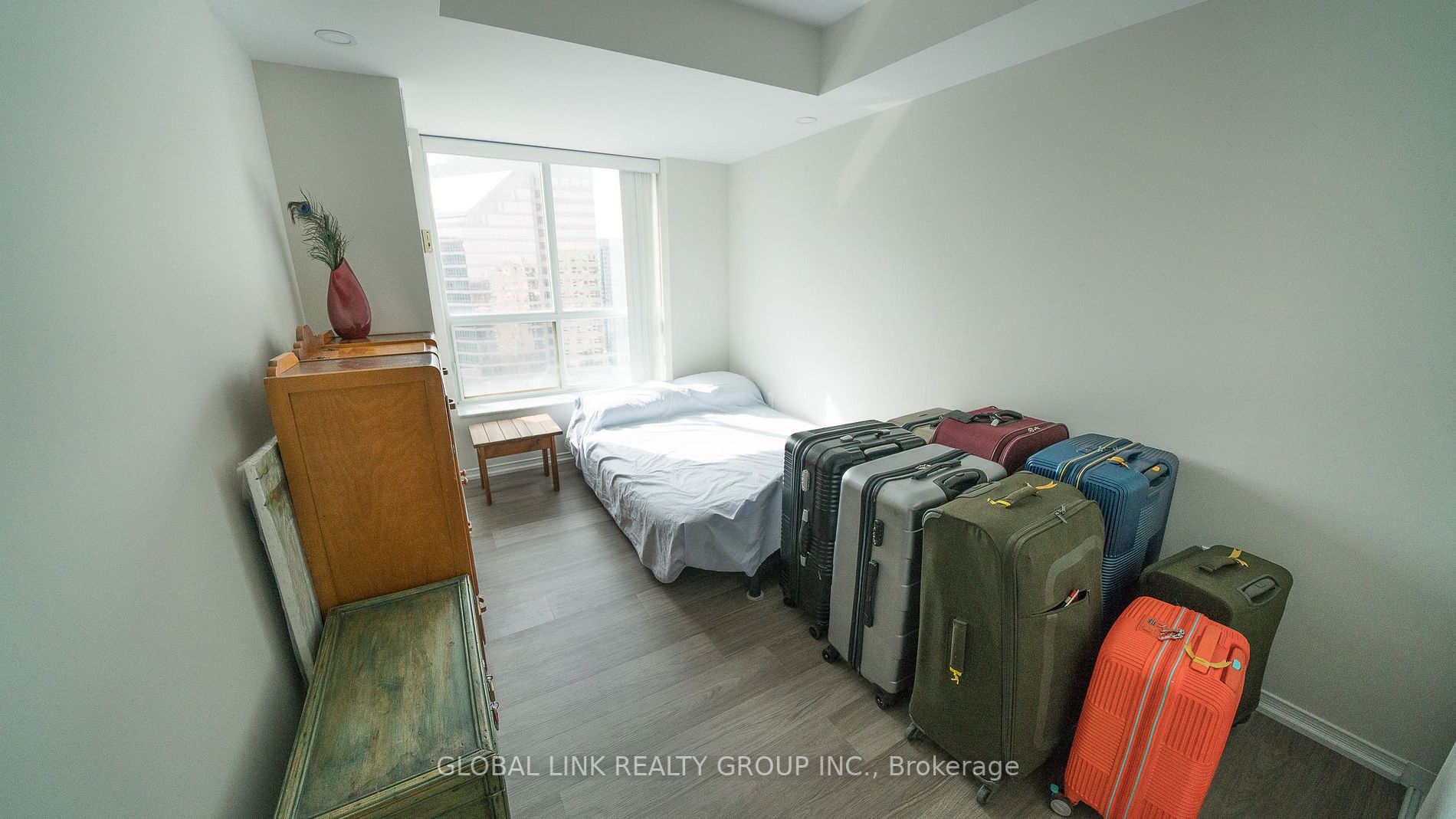 3 Pemberton Ave, #2302