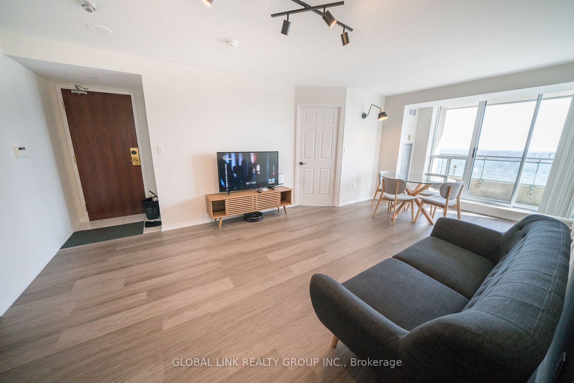 3 Pemberton Ave, #2302