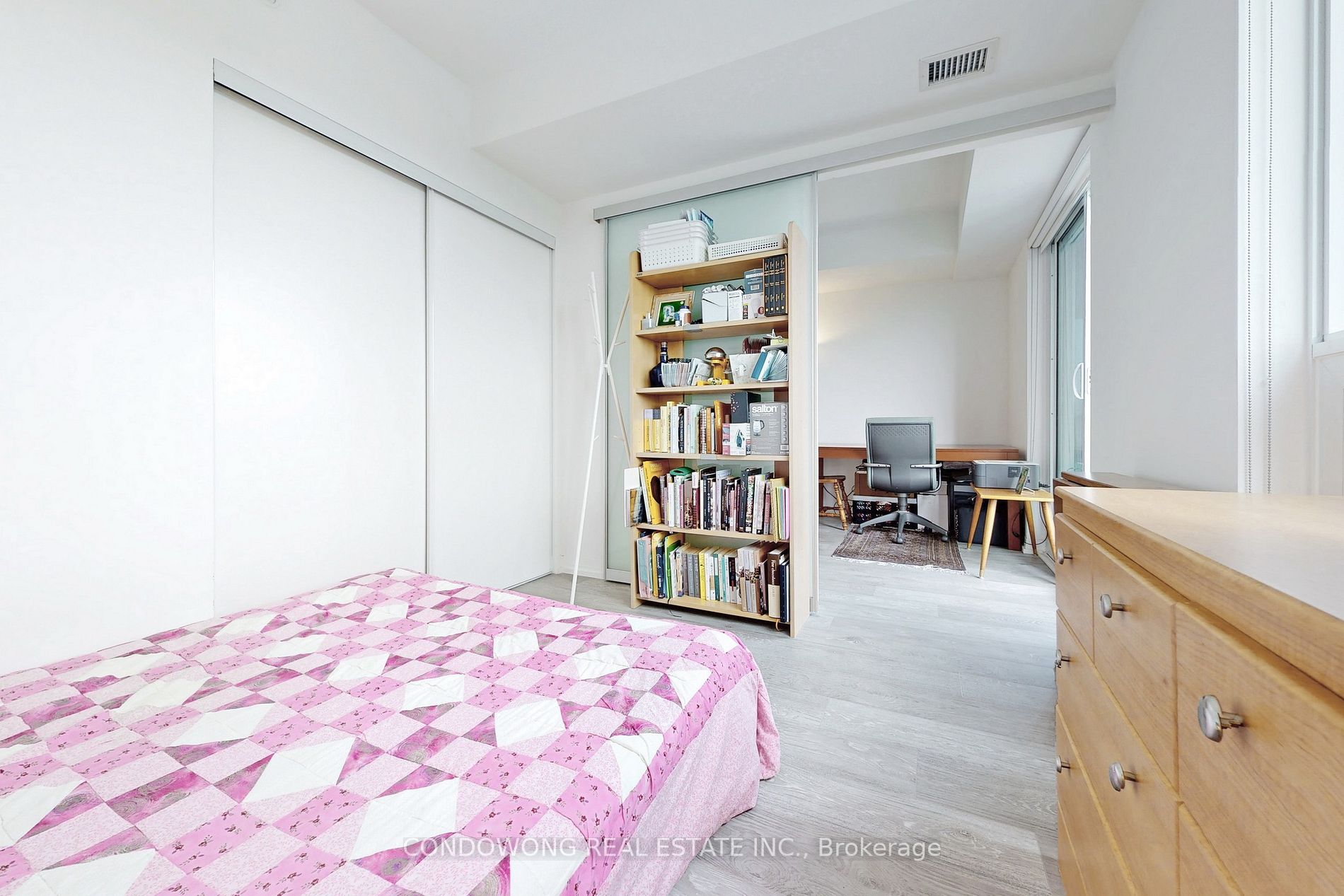 251 Jarvis St, #2415