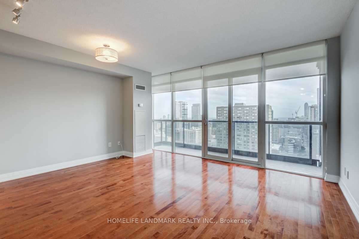 25 Carlton St, #2902