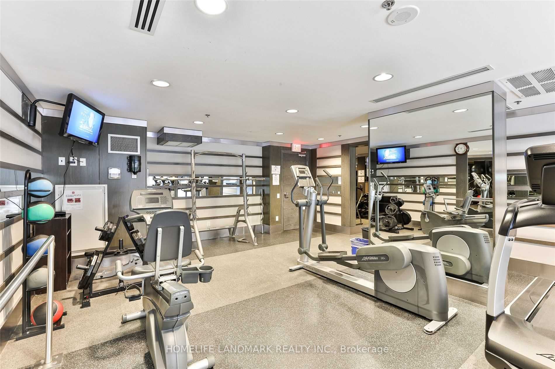 25 Carlton St, #2902