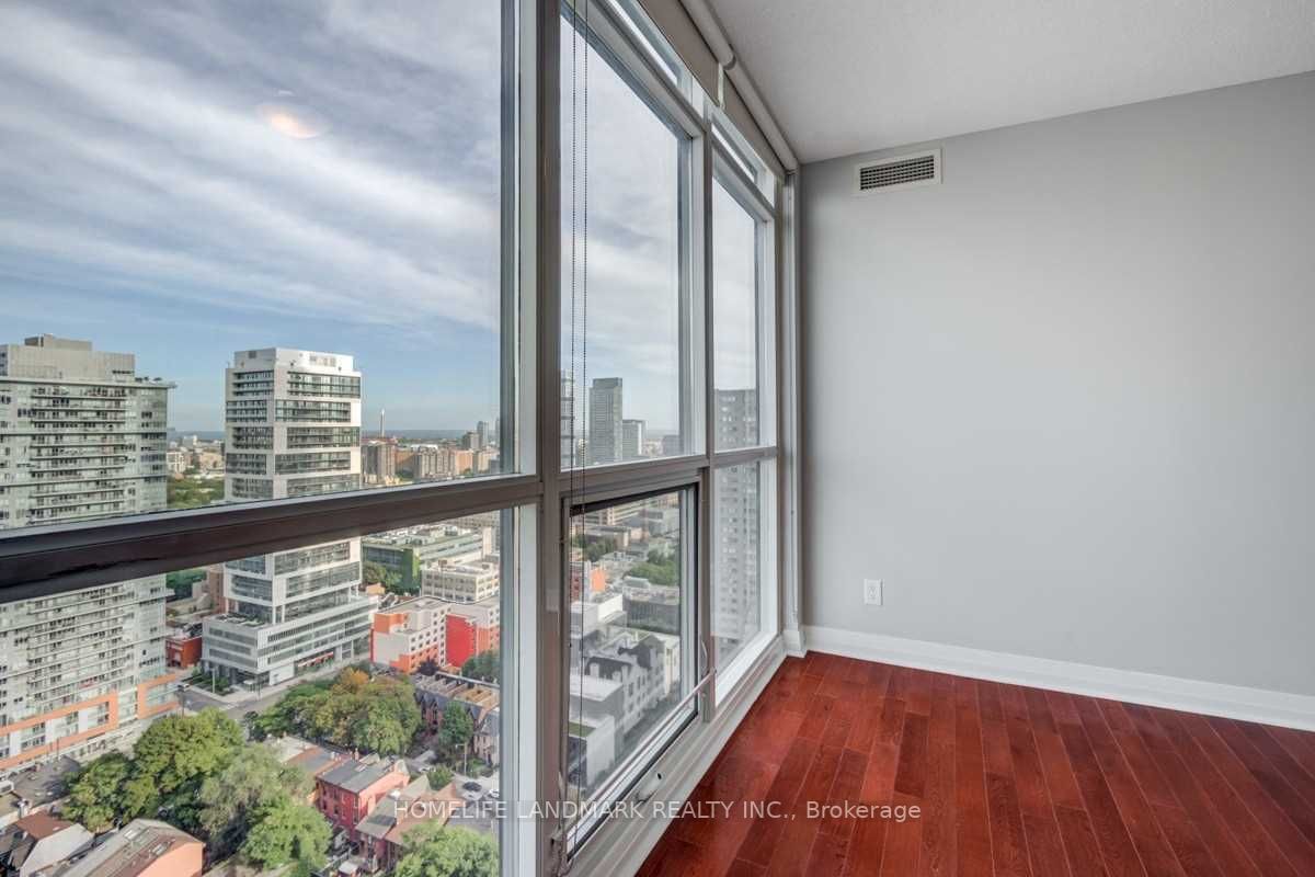 25 Carlton St, #2902