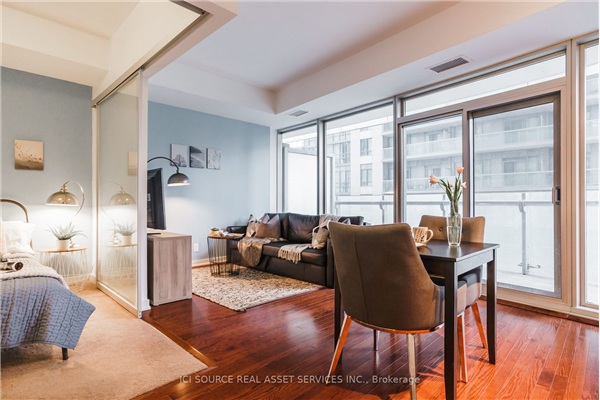 12 York St, Toronto