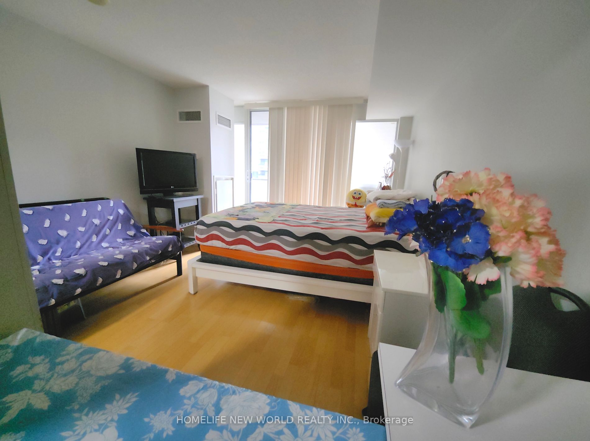 111 Elizabeth Street, #951