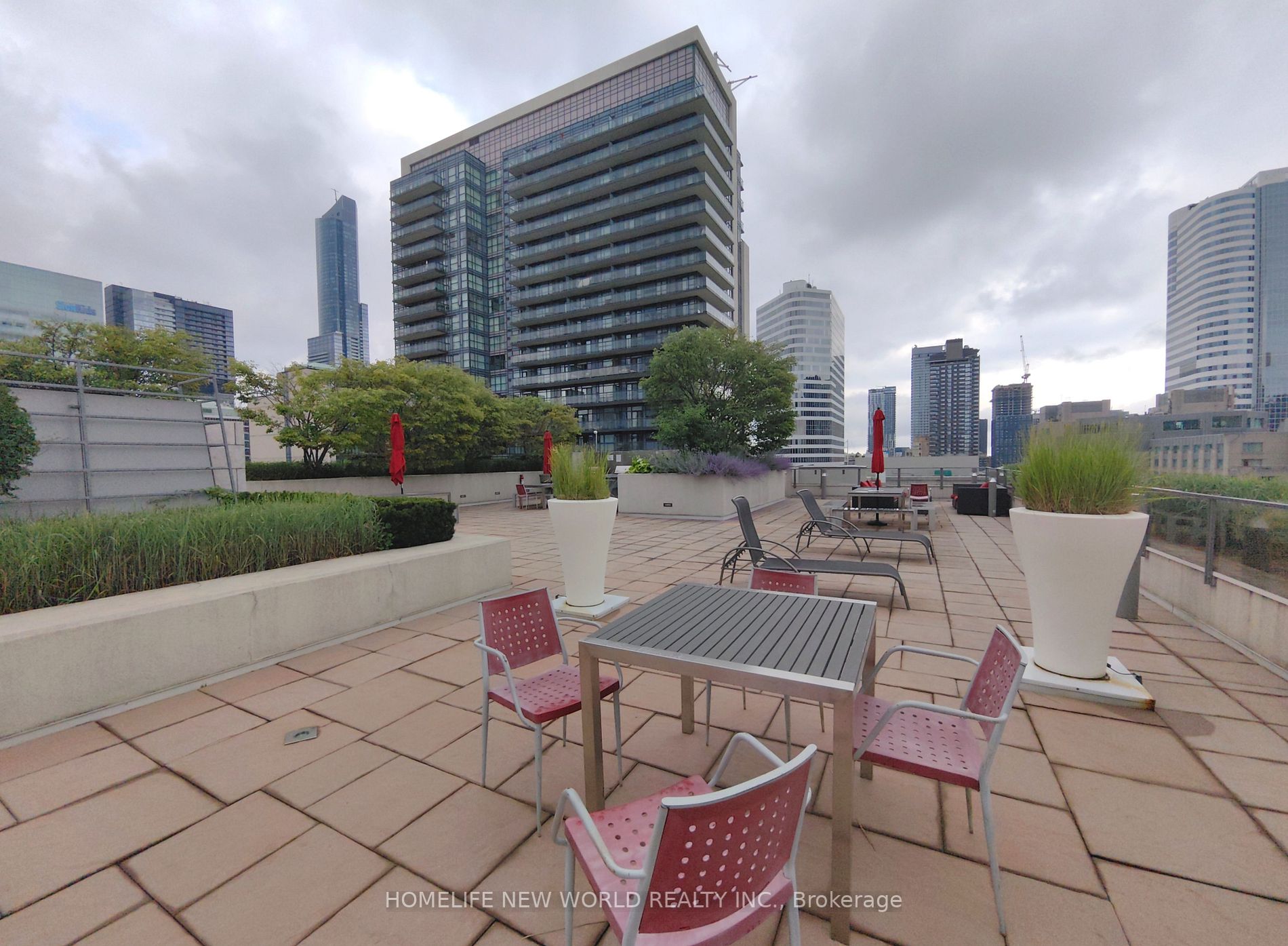 111 Elizabeth Street, #951