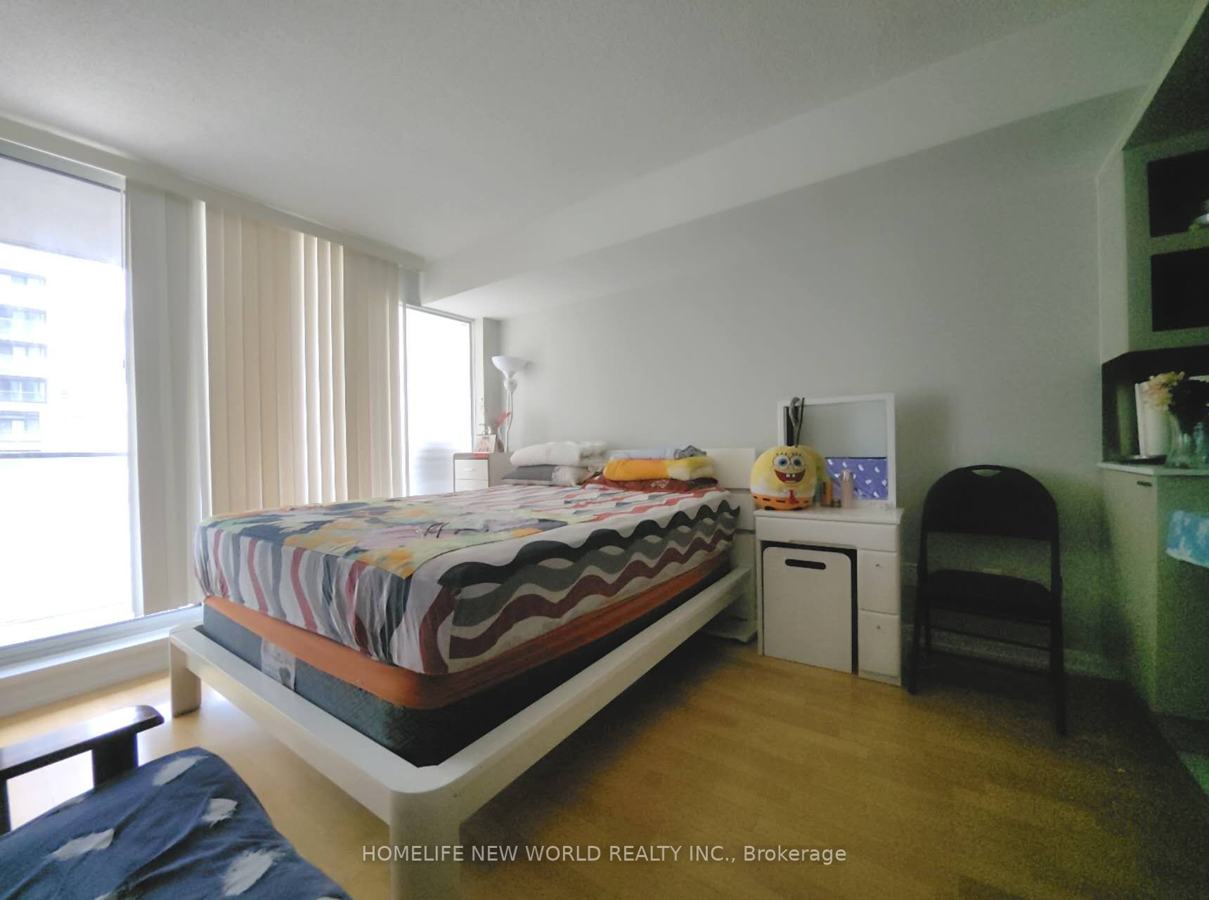111 Elizabeth Street, #951