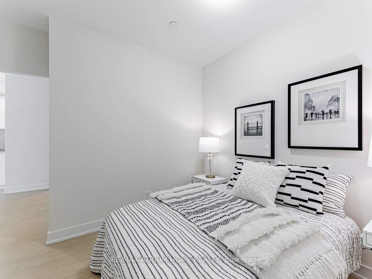 7 Grenville St, #512