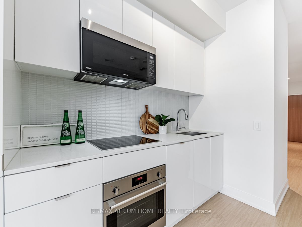 7 Grenville St, #512