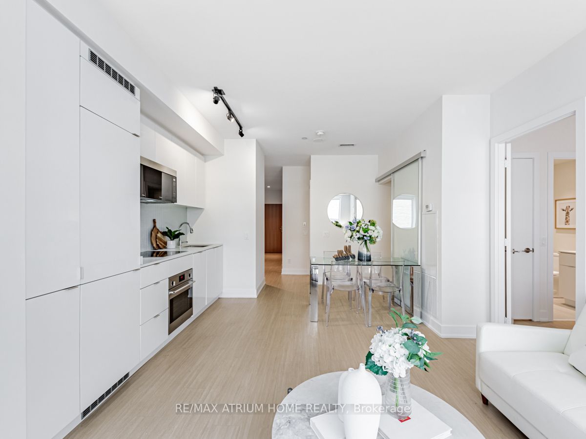 7 Grenville St, #512