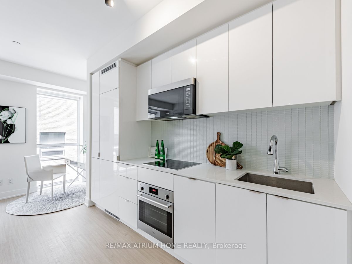 7 Grenville St, #512