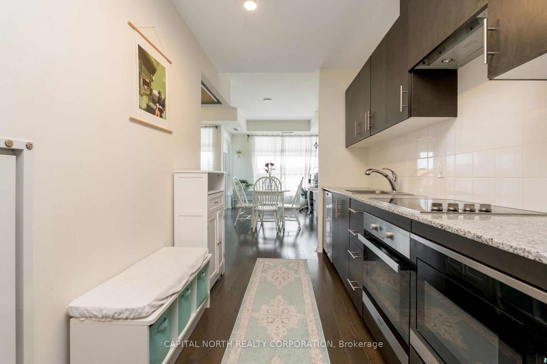 23 Glebe Rd W, #416