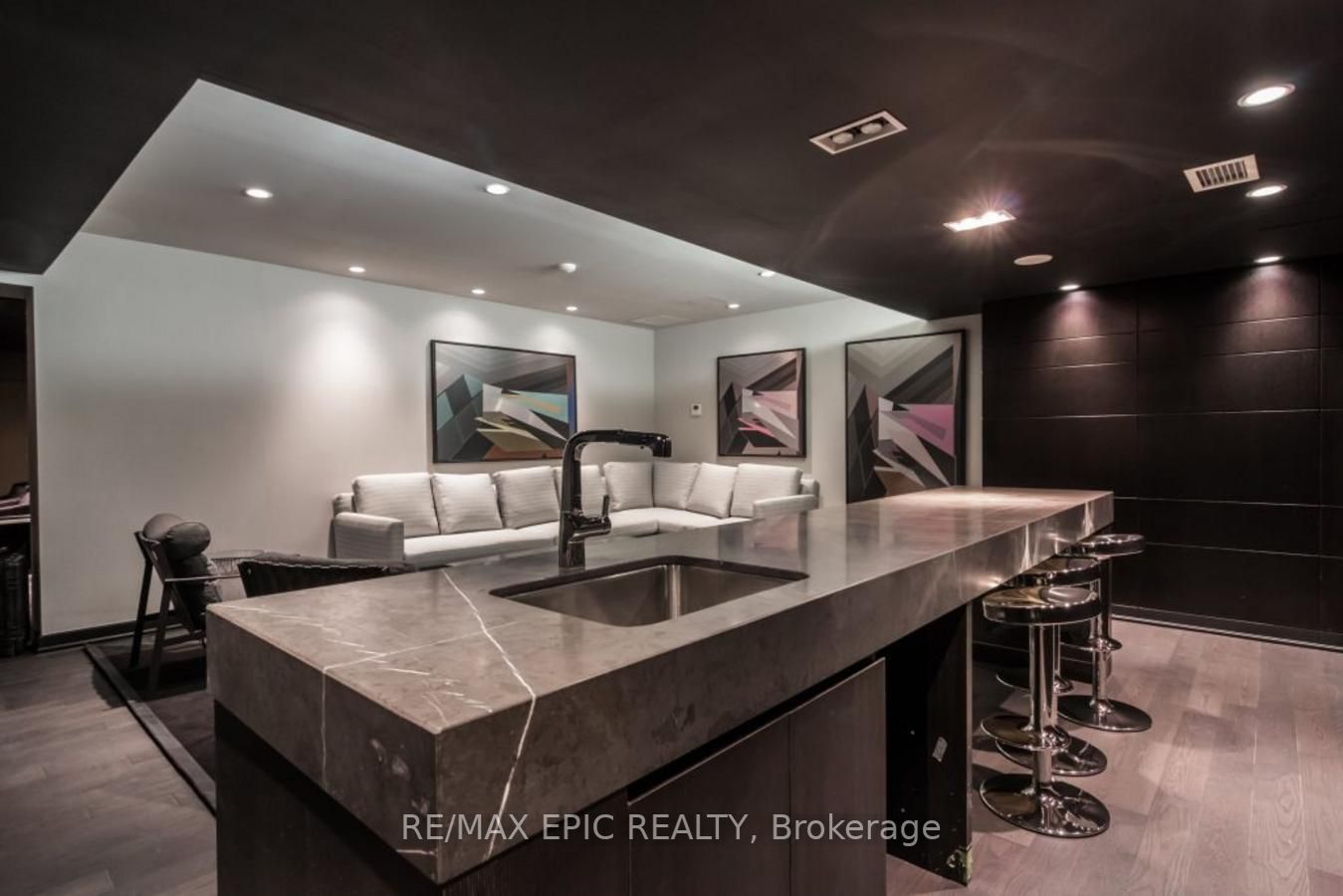 8 The Esplanade, #3005