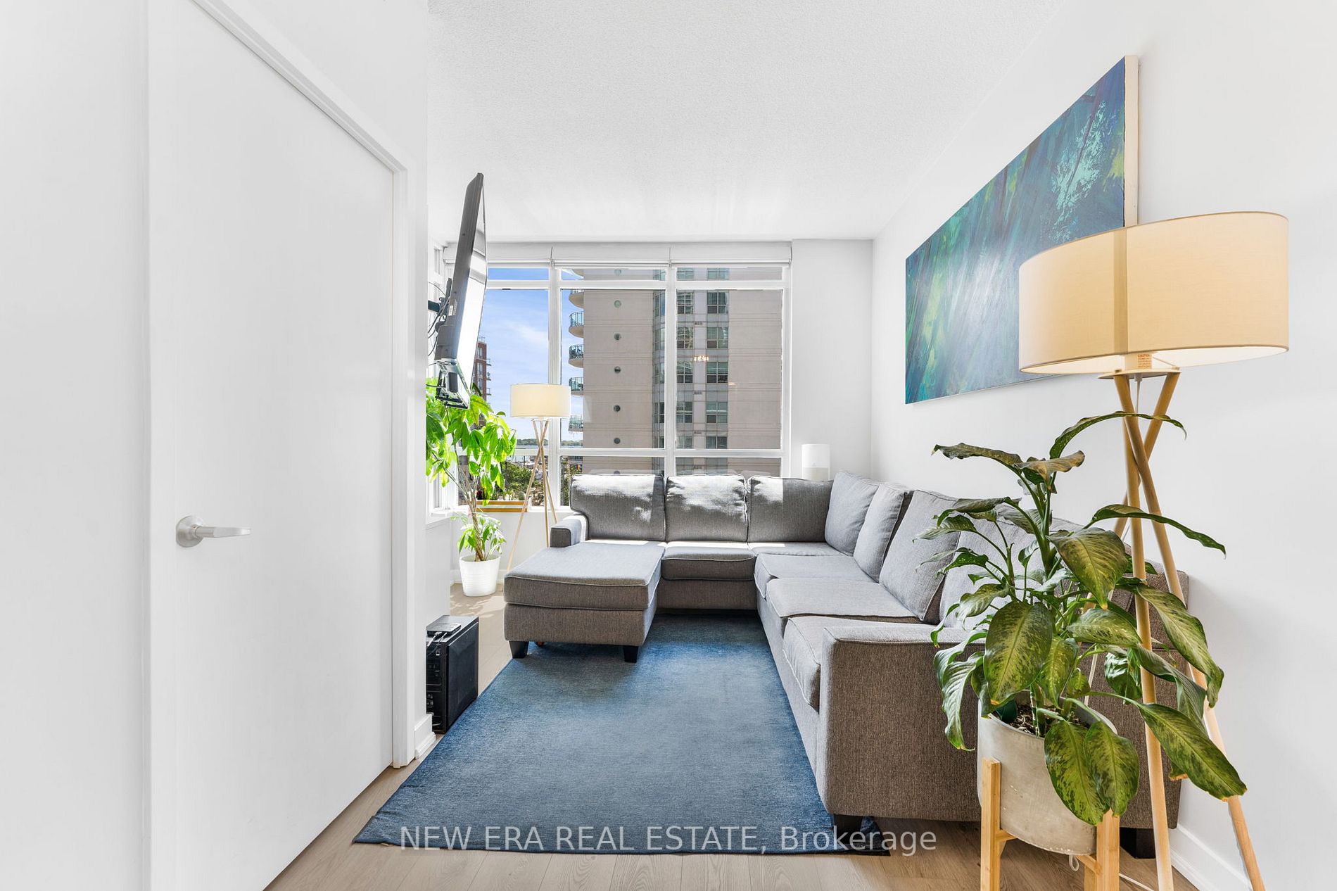 38 Dan Leckie Way, #510