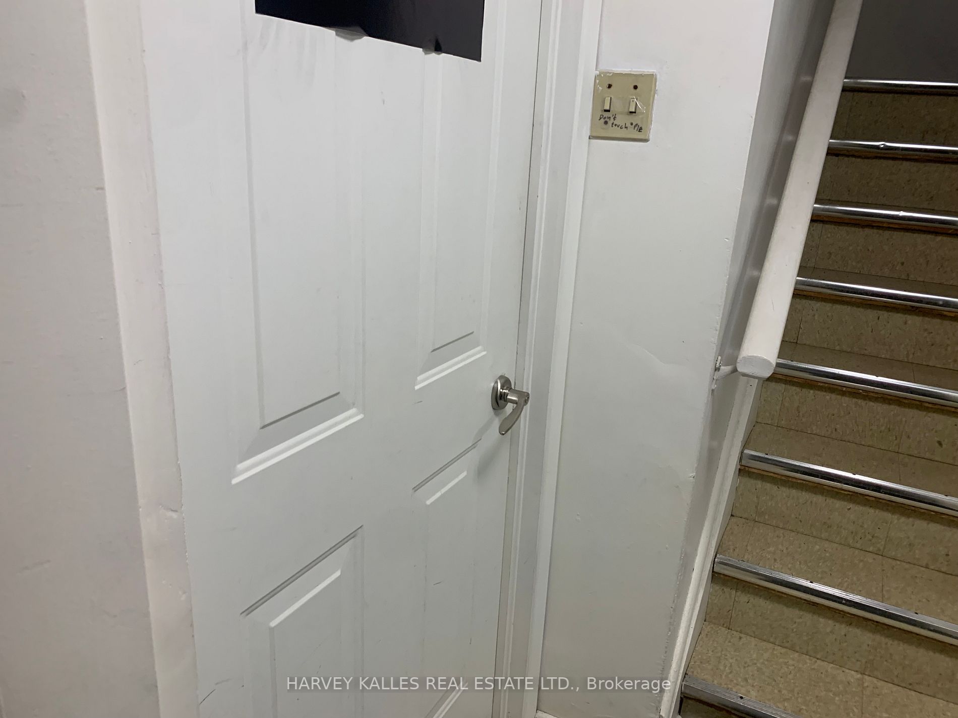Listing C6670574 - Large Photo # 4