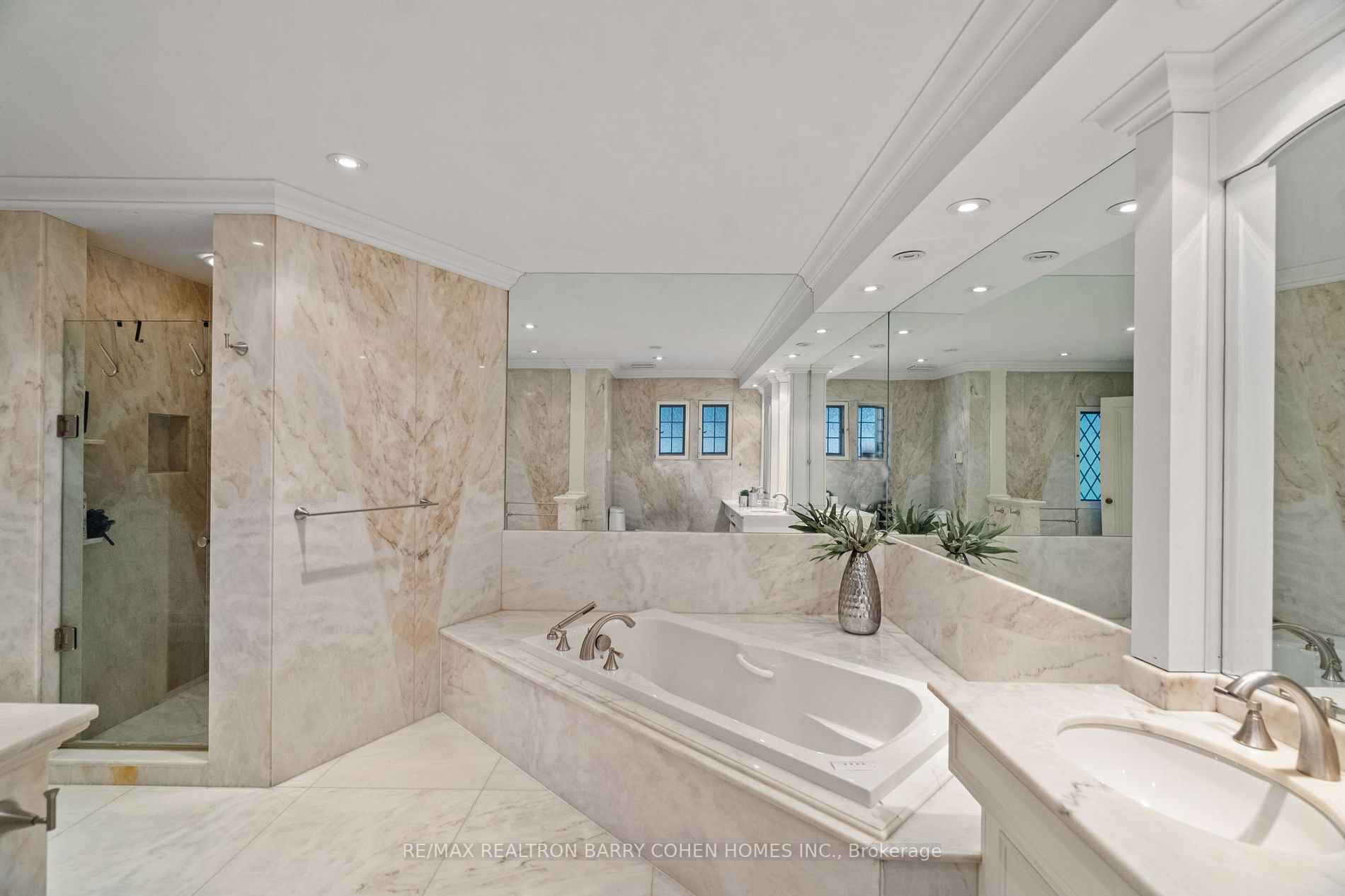 170 Forest Hill Rd