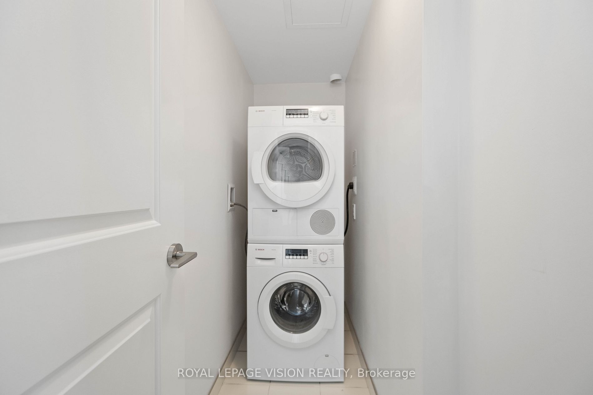 1 The Esplanade Ave, #1104