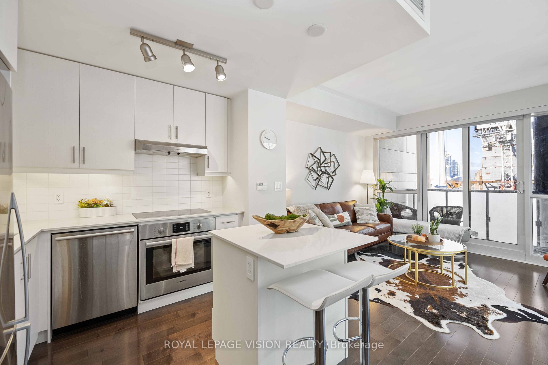 1 The Esplanade Ave, #1104