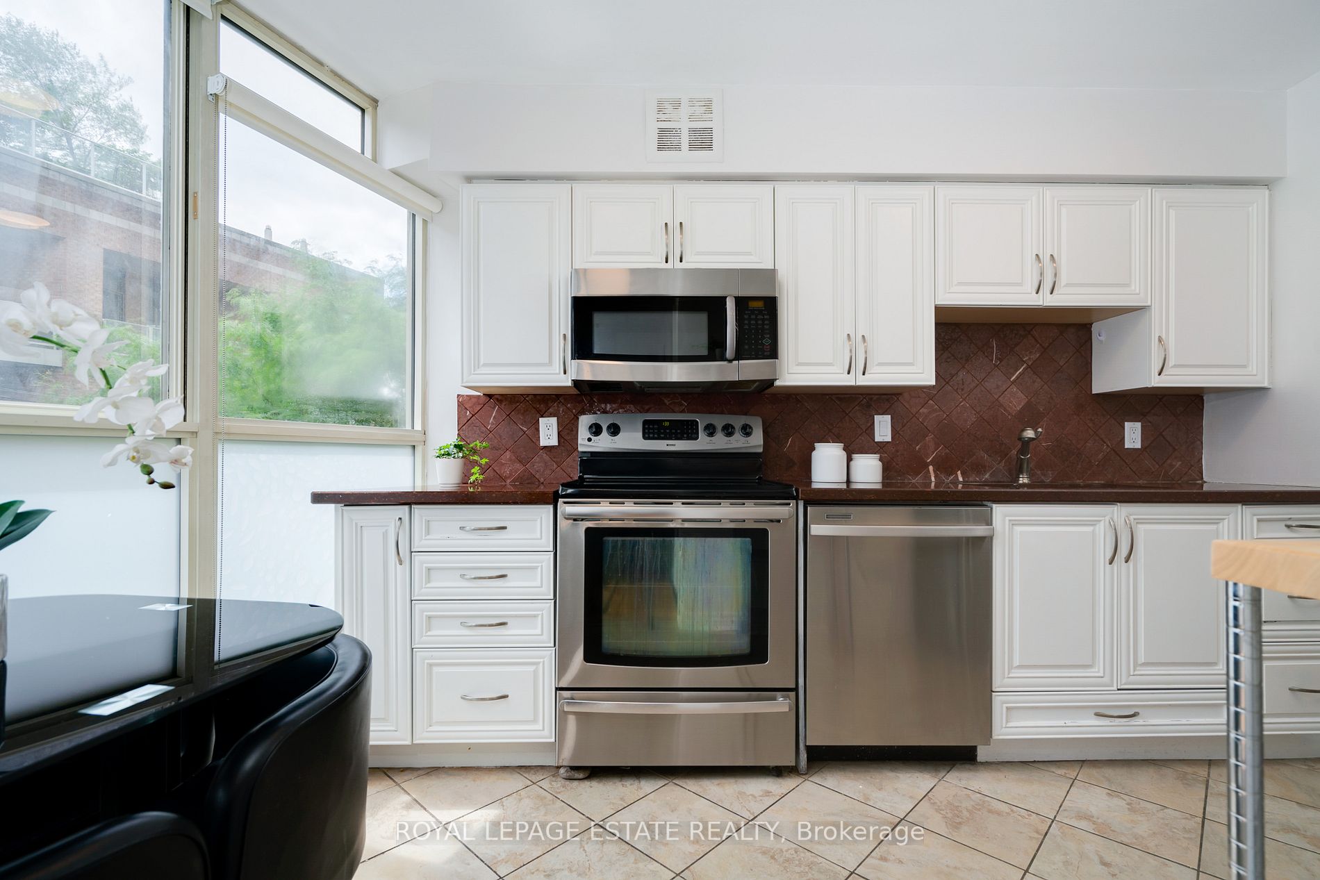 1055 Bay Street, #205