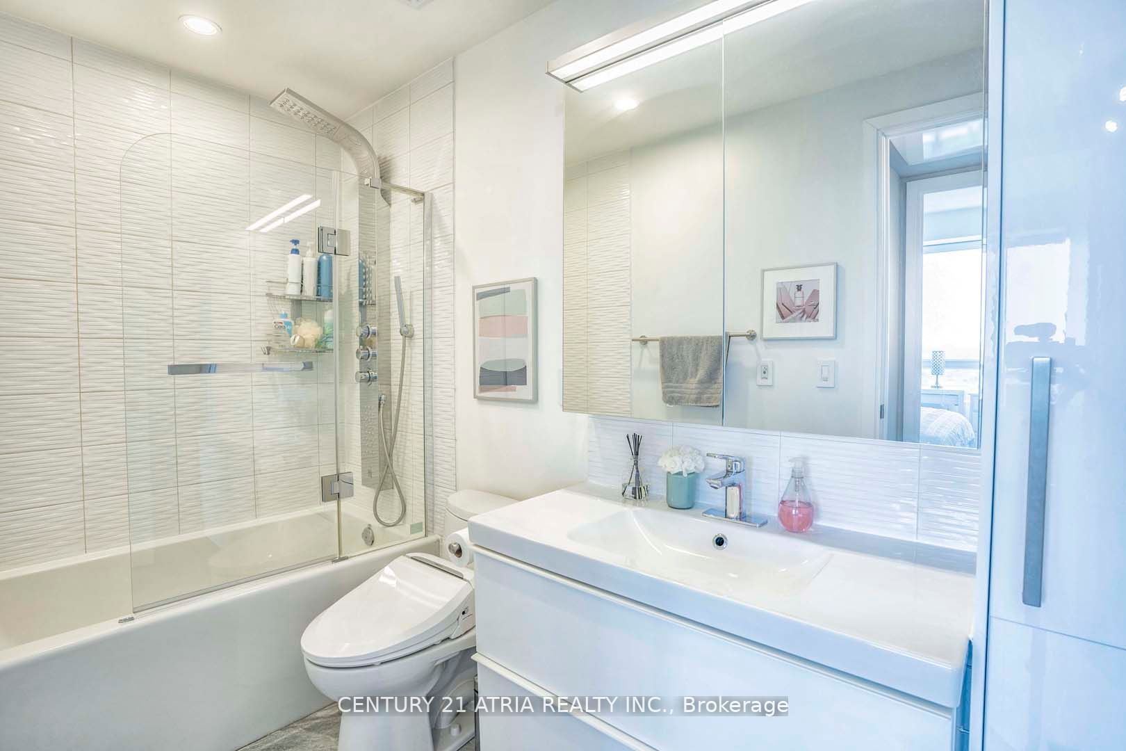 181 Wynford Dr, #3101