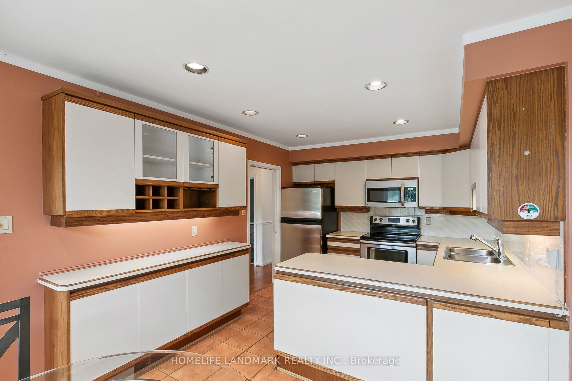 24 Burleigh Heights Drive