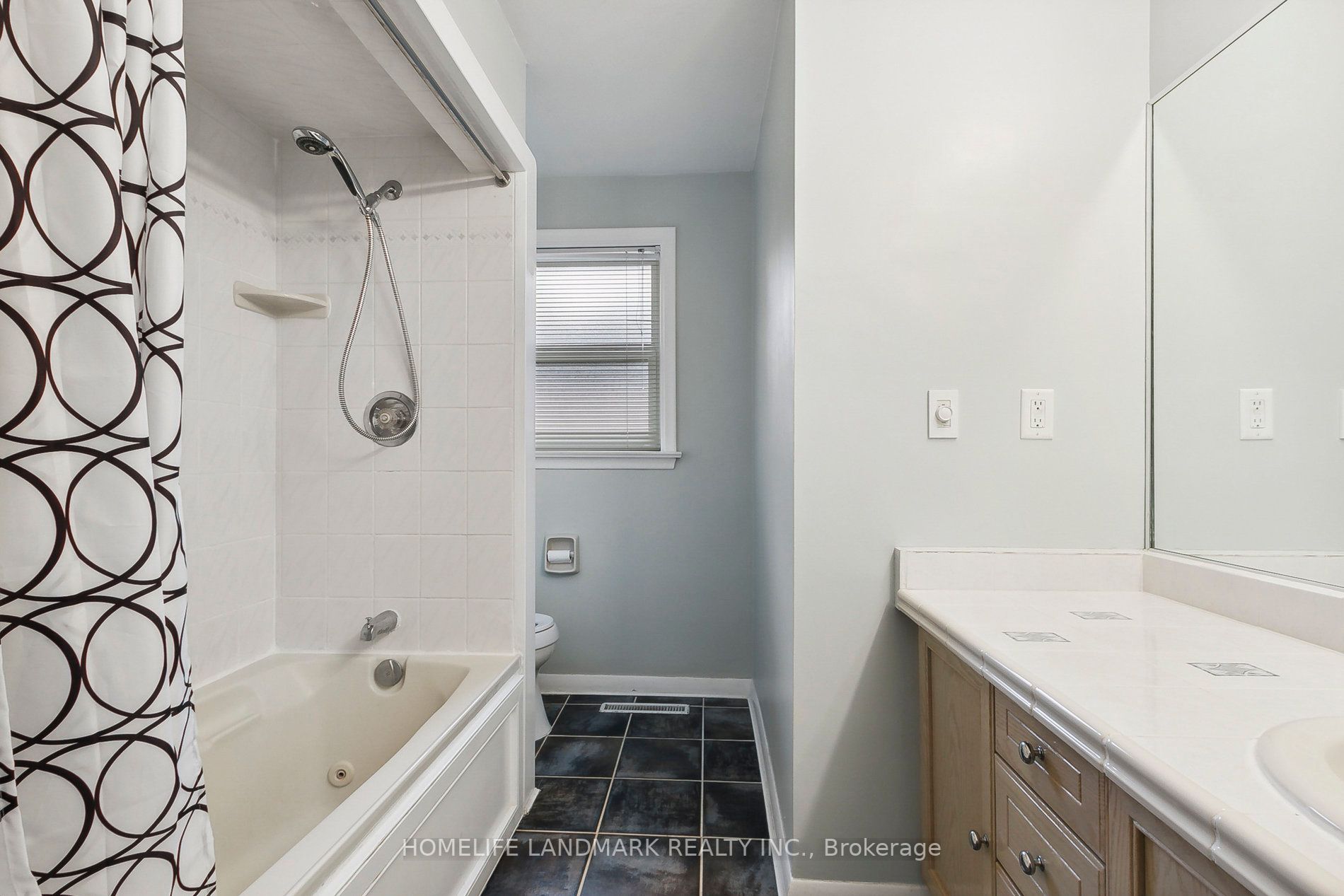 24 Burleigh Heights Drive