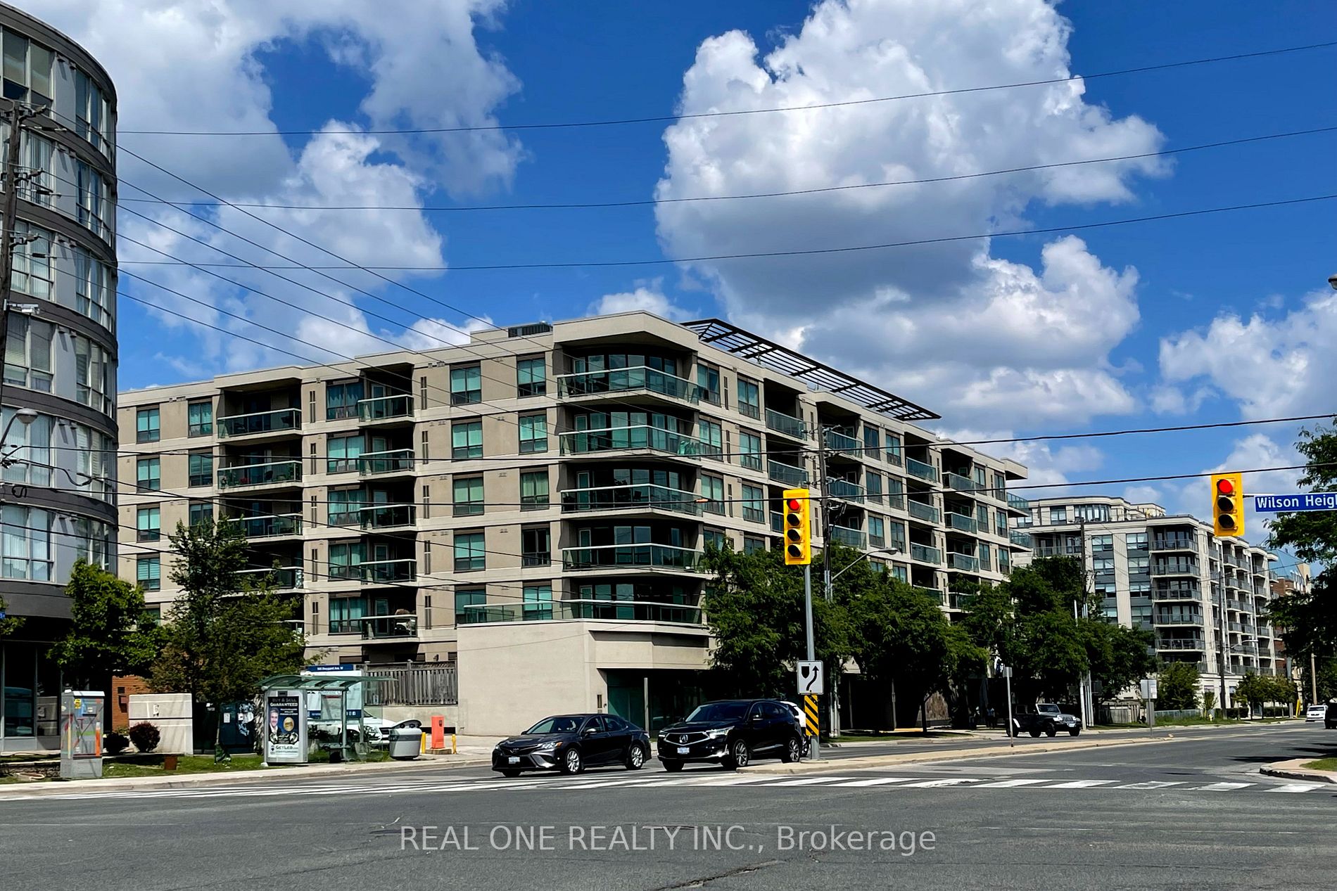 890 Sheppard Ave W, #602