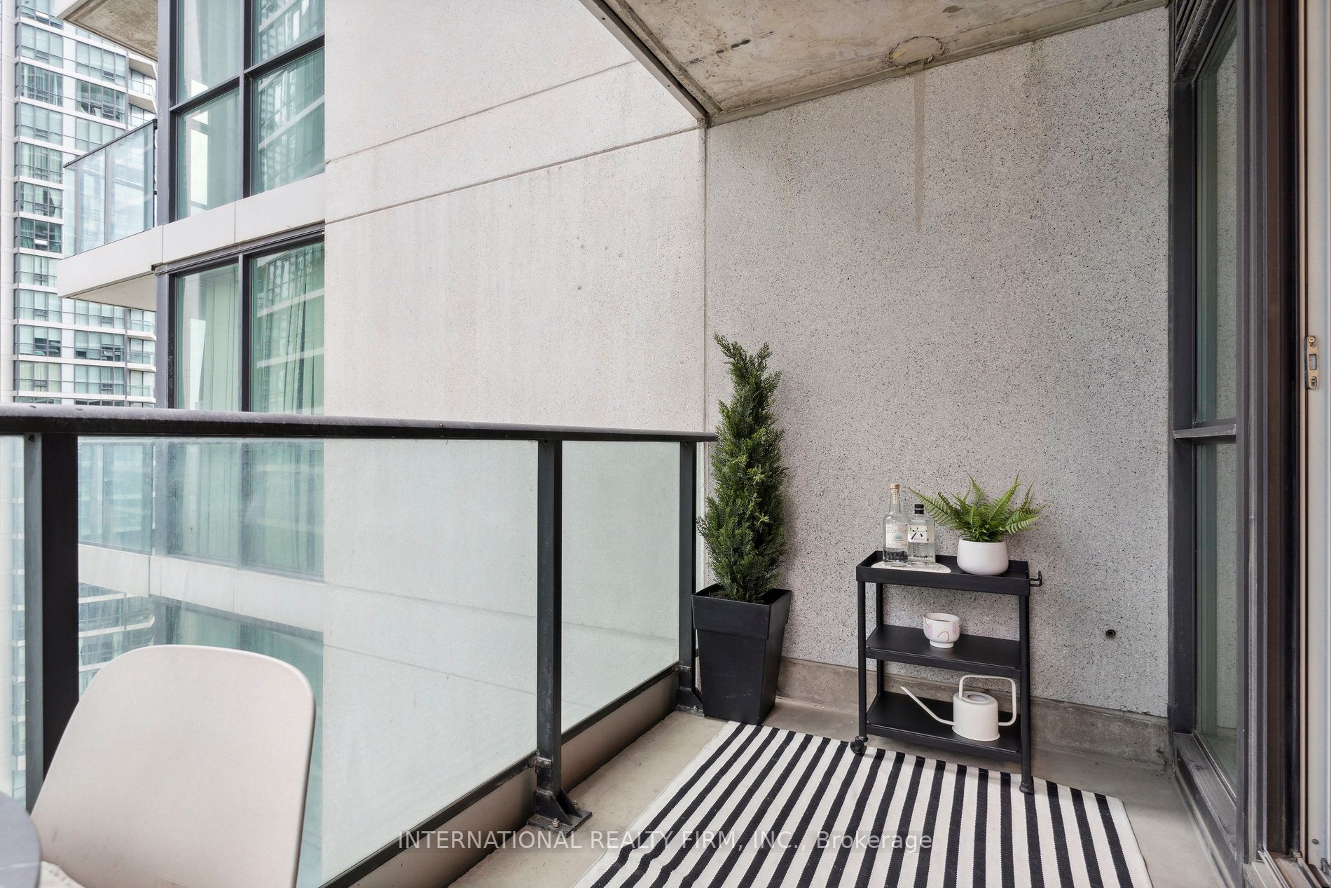 33 Bay St, #1105