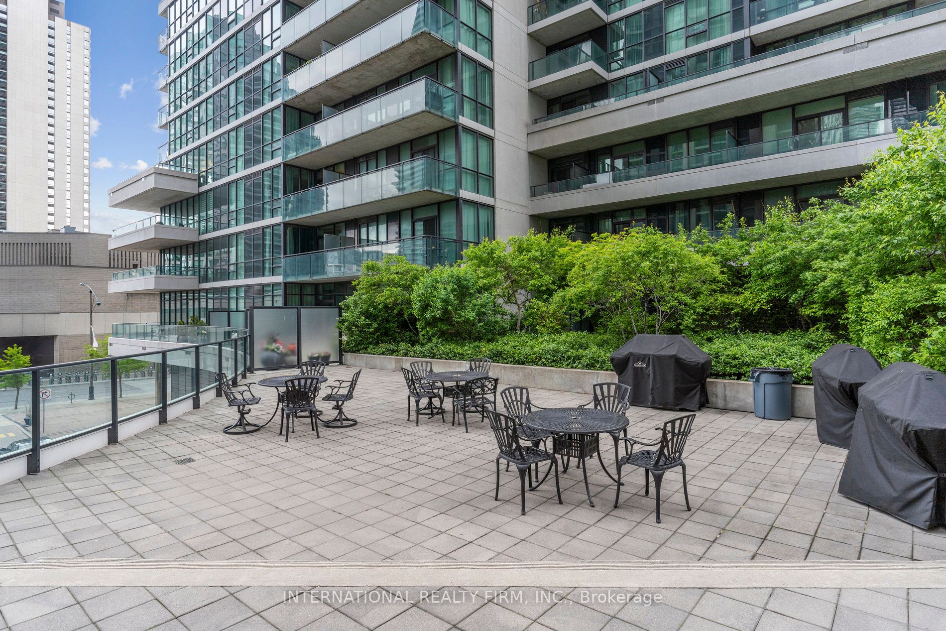 33 Bay St, #1105
