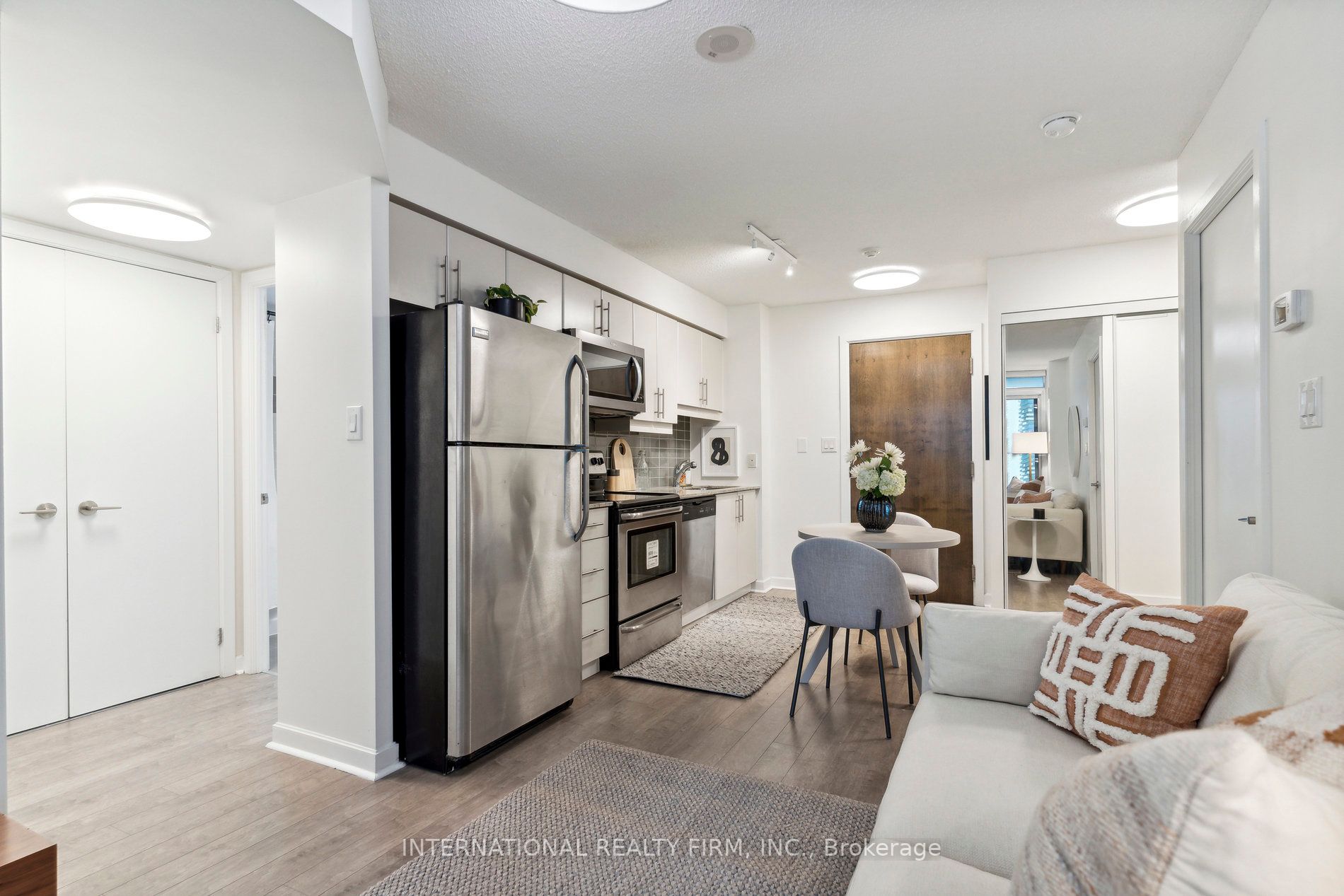 33 Bay St, #1105