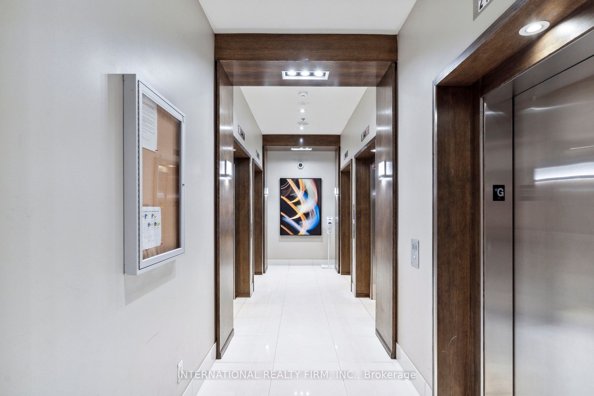 33 Bay St, #1105